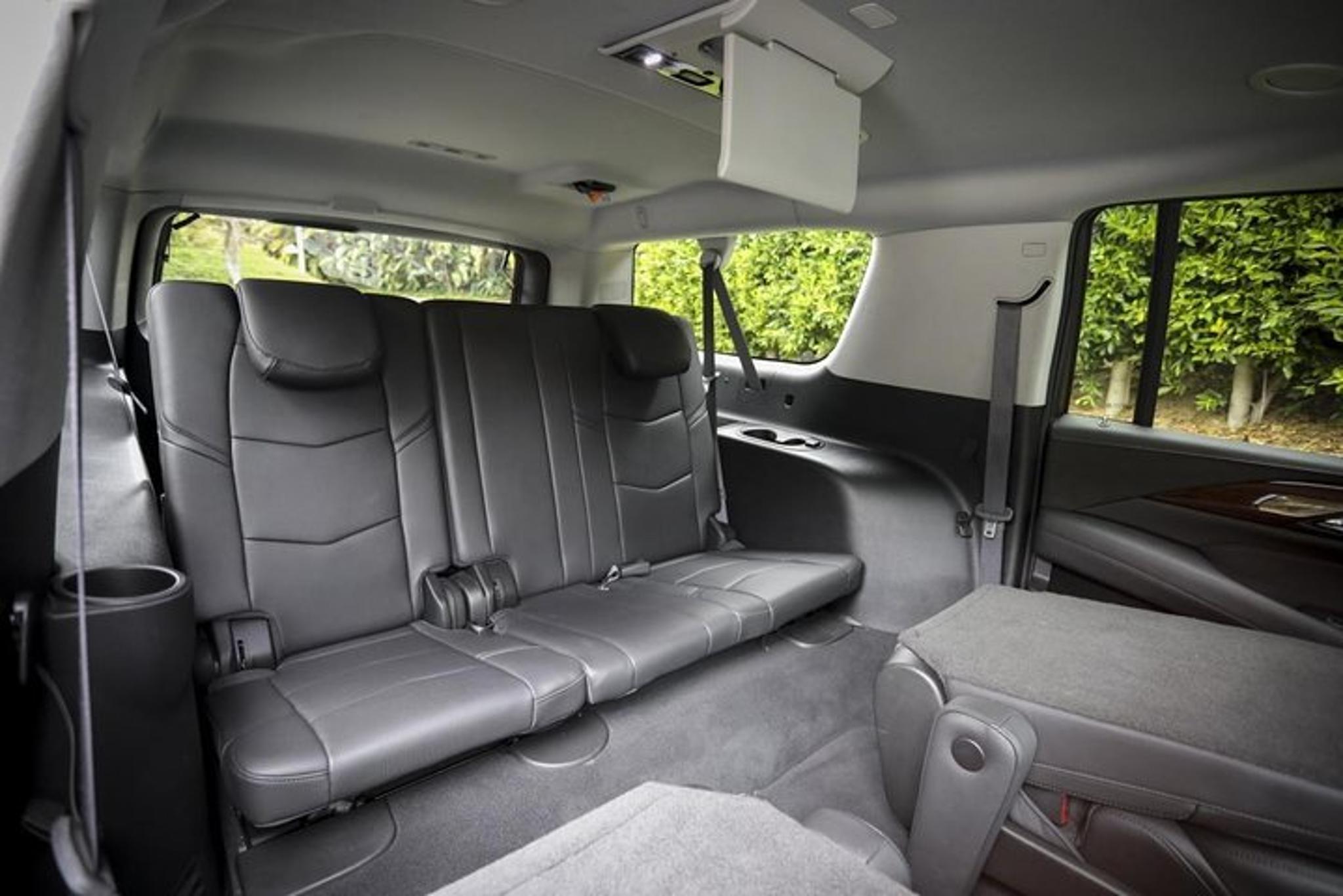 Chicago Airport Transfer SUV - Image 5