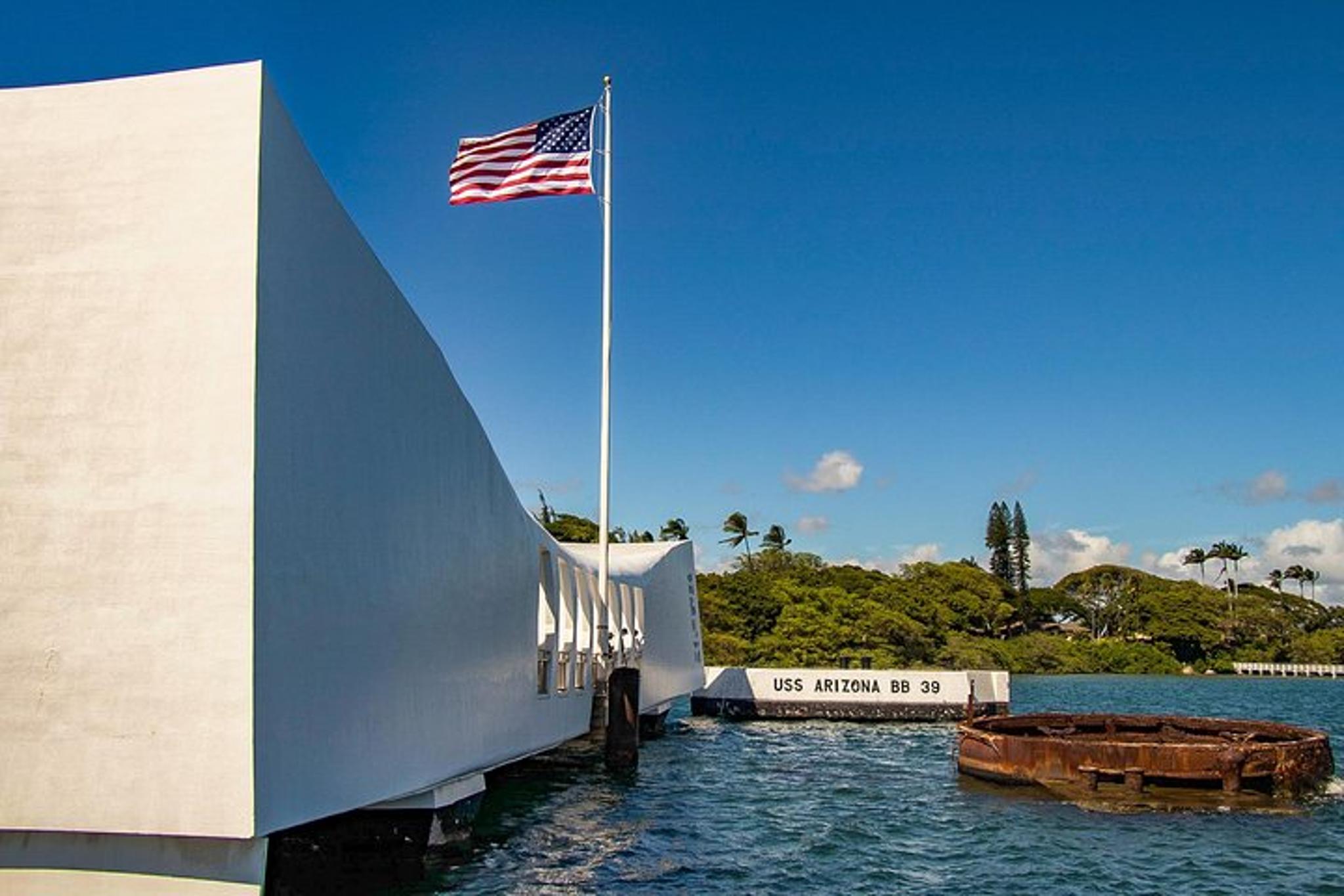 Oahu Private Tour with USS Arizona Memorial - Image 2