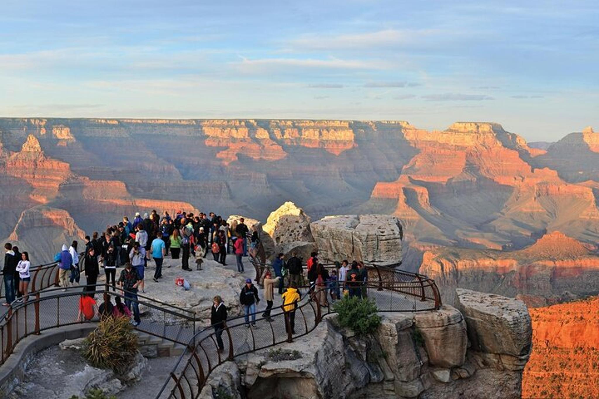 Grand Canyon and Antelope Canyon Tour - Image 3