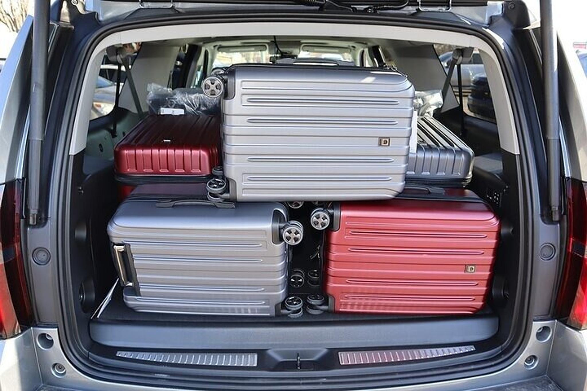 Milwaukee Airport SUV Transfer - Image 3