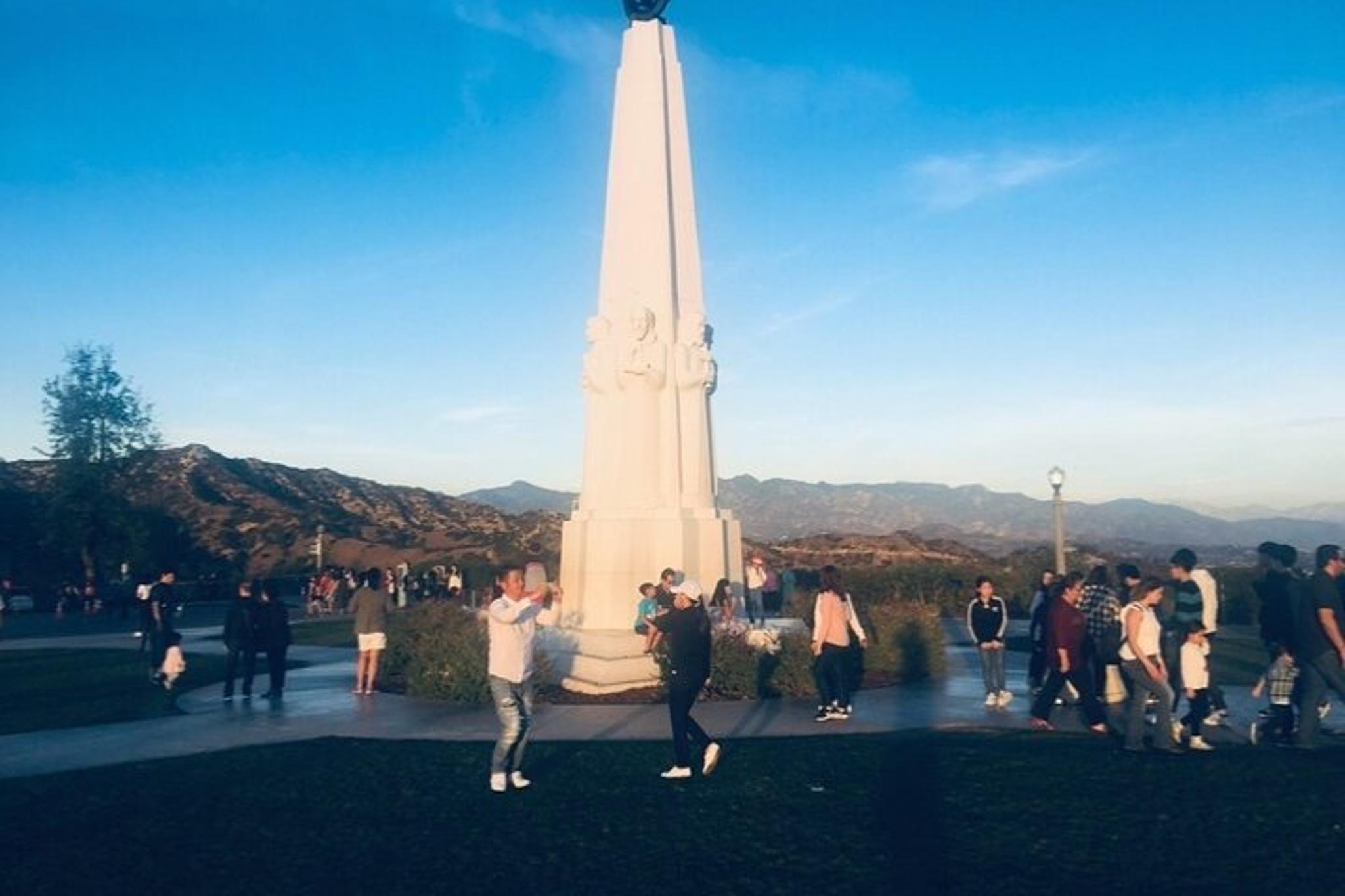 Los Angeles Griffith Observatory and Hollywood Walk Tour - Image 4