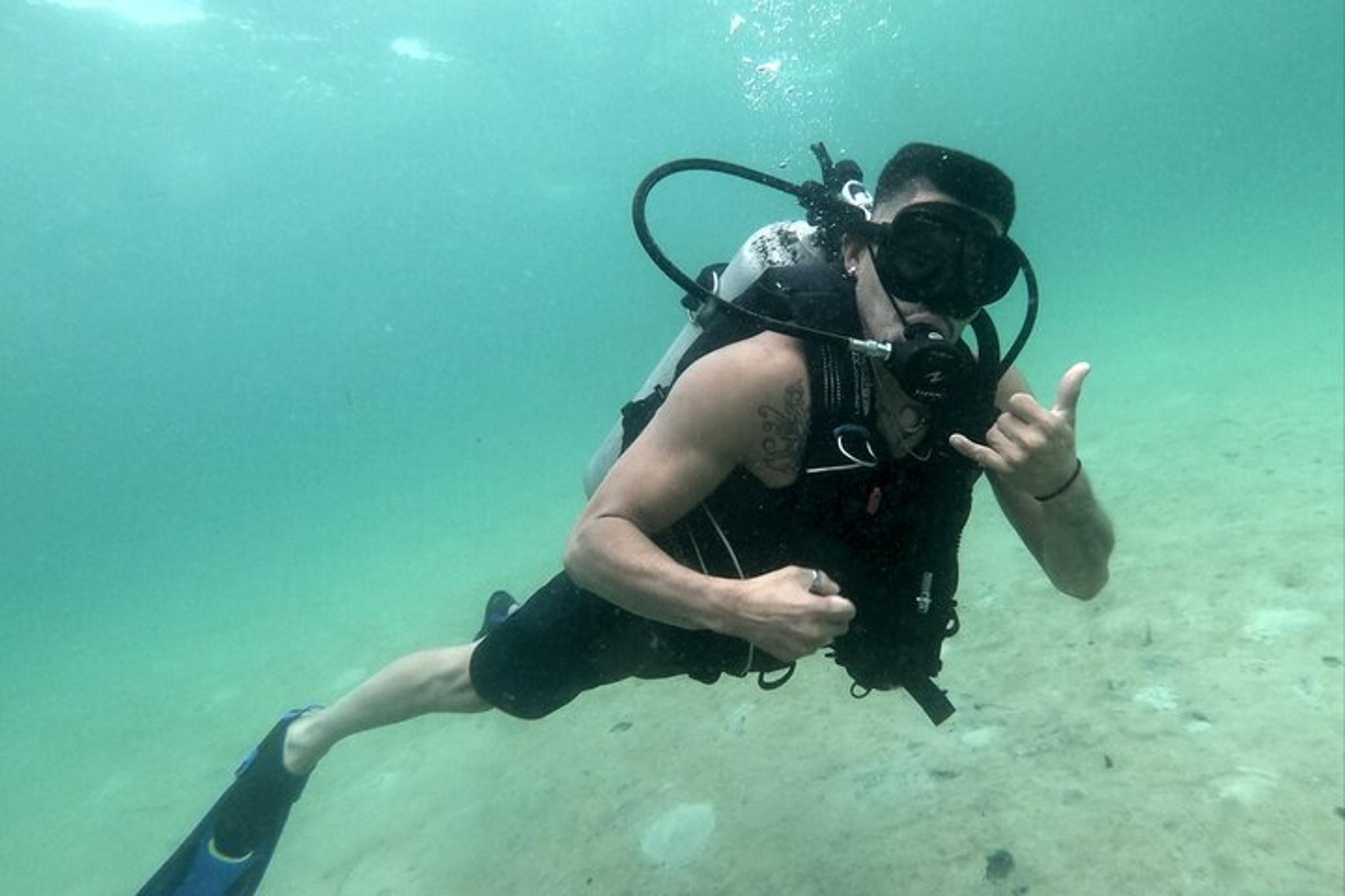 Panama City Scuba Diving for Beginners - Image 6