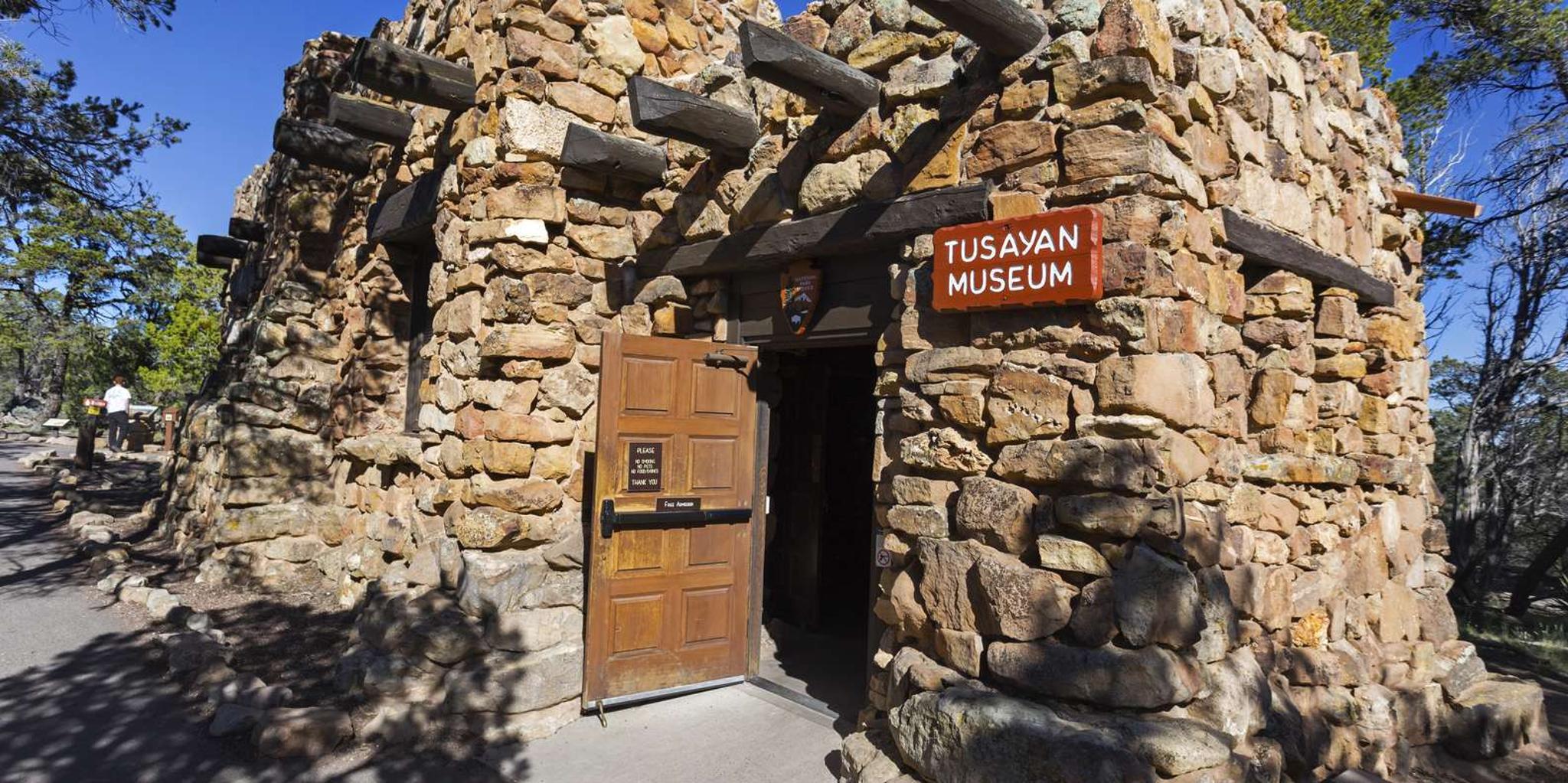 Sedona Grand Canyon Tour with Local Guides - Image 6