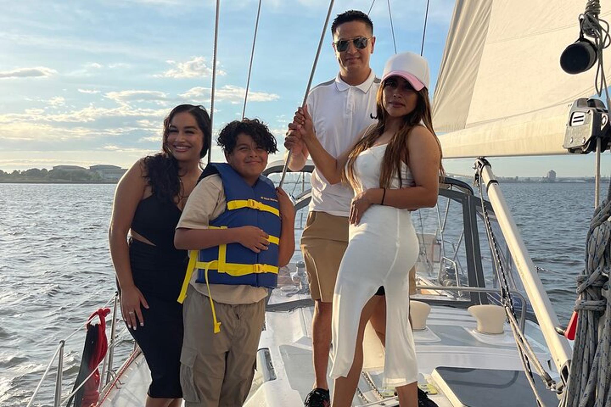 Baltimore Private Day Sail - Image 4