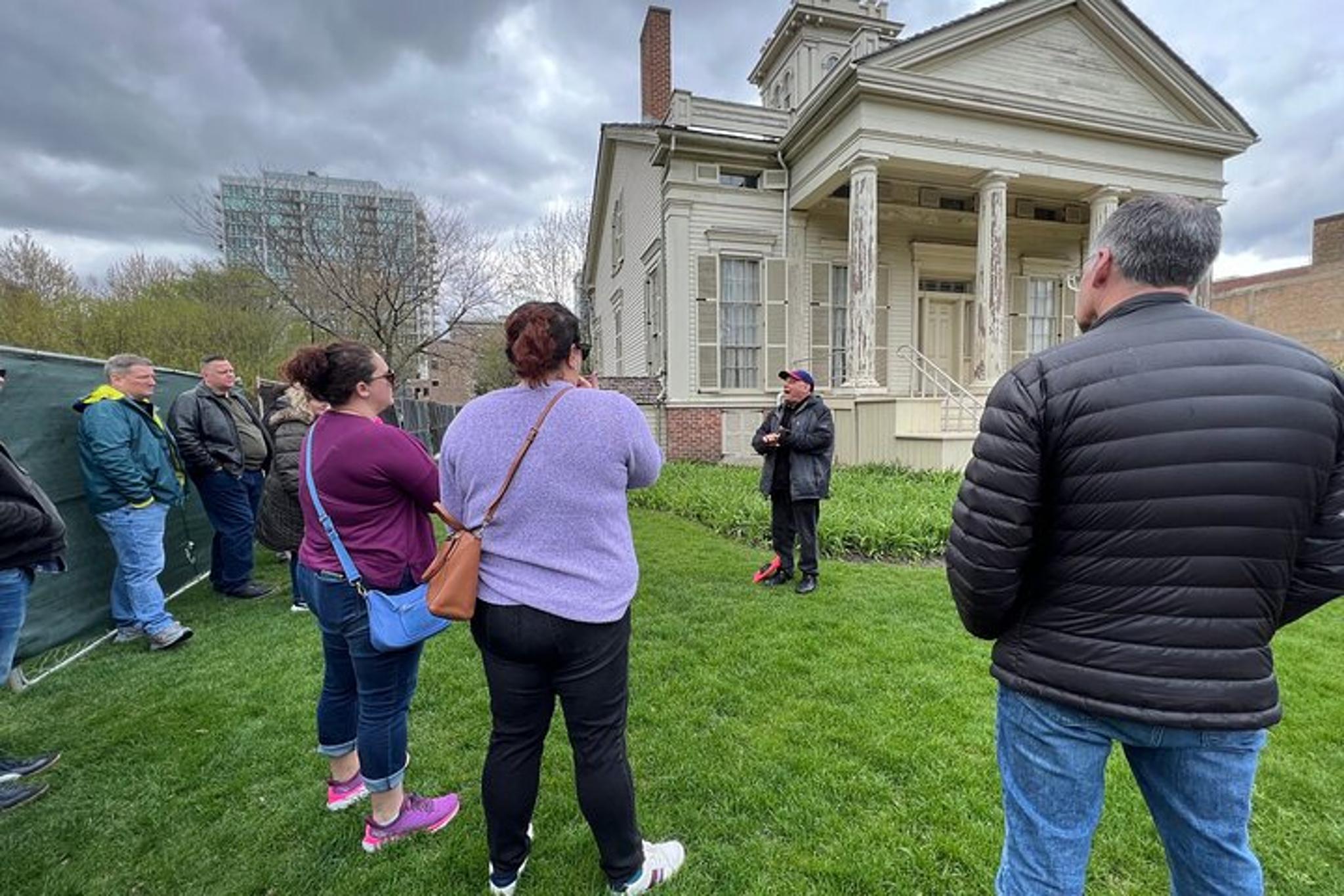 Chicago Haunted History and Ghost Hunt Tour - Image 3