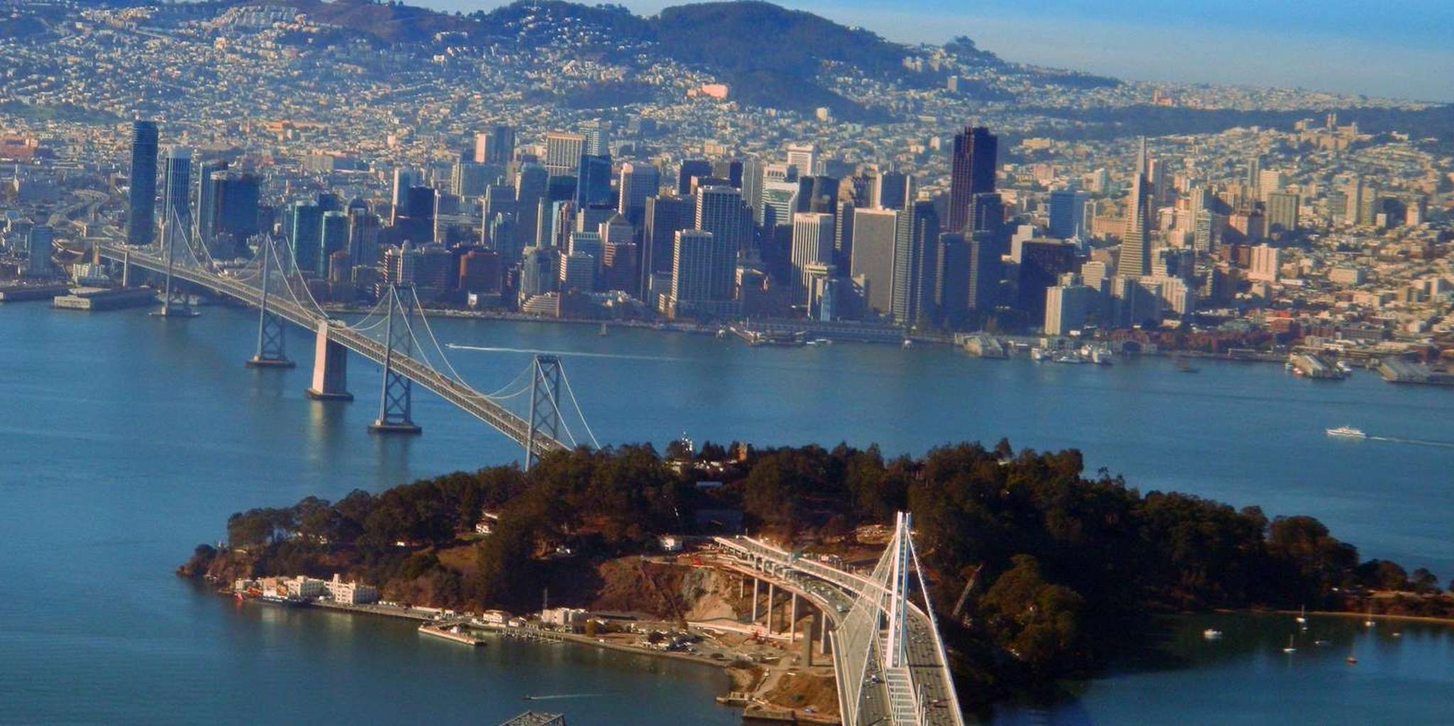 San Francisco Airplane Bay Tour