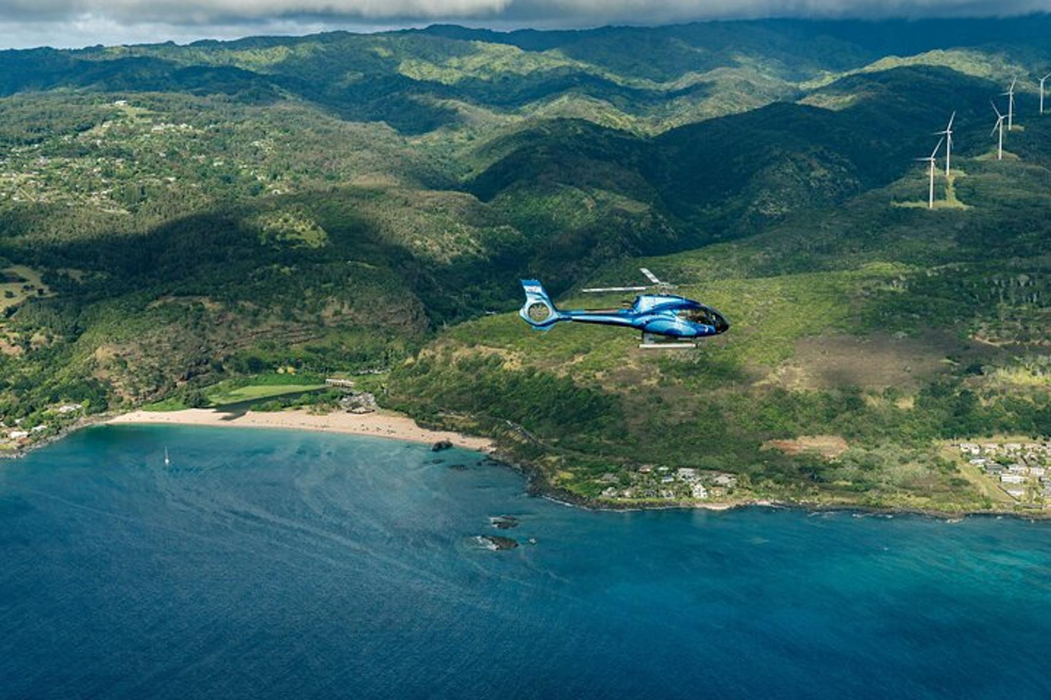 Oahu Helicopter Tour Over North Shore