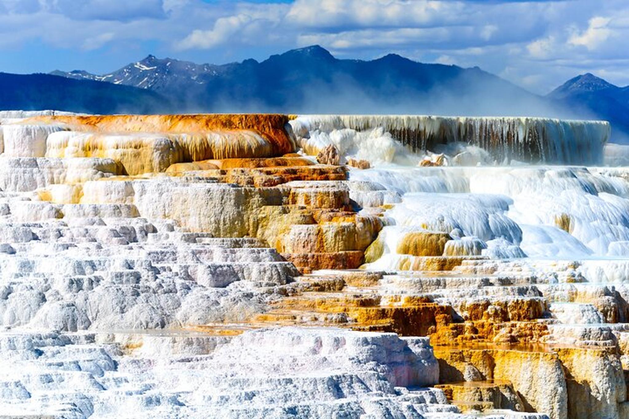 Yellowstone National Park Self-Guided Audio Tour