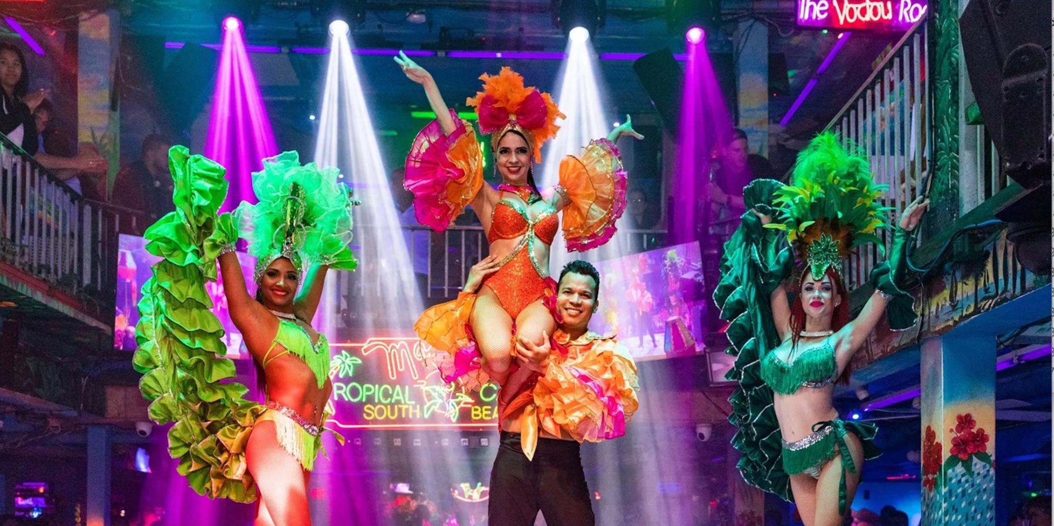 Miami Dinner and Show at Mango's Tropical Cafe - Image 2