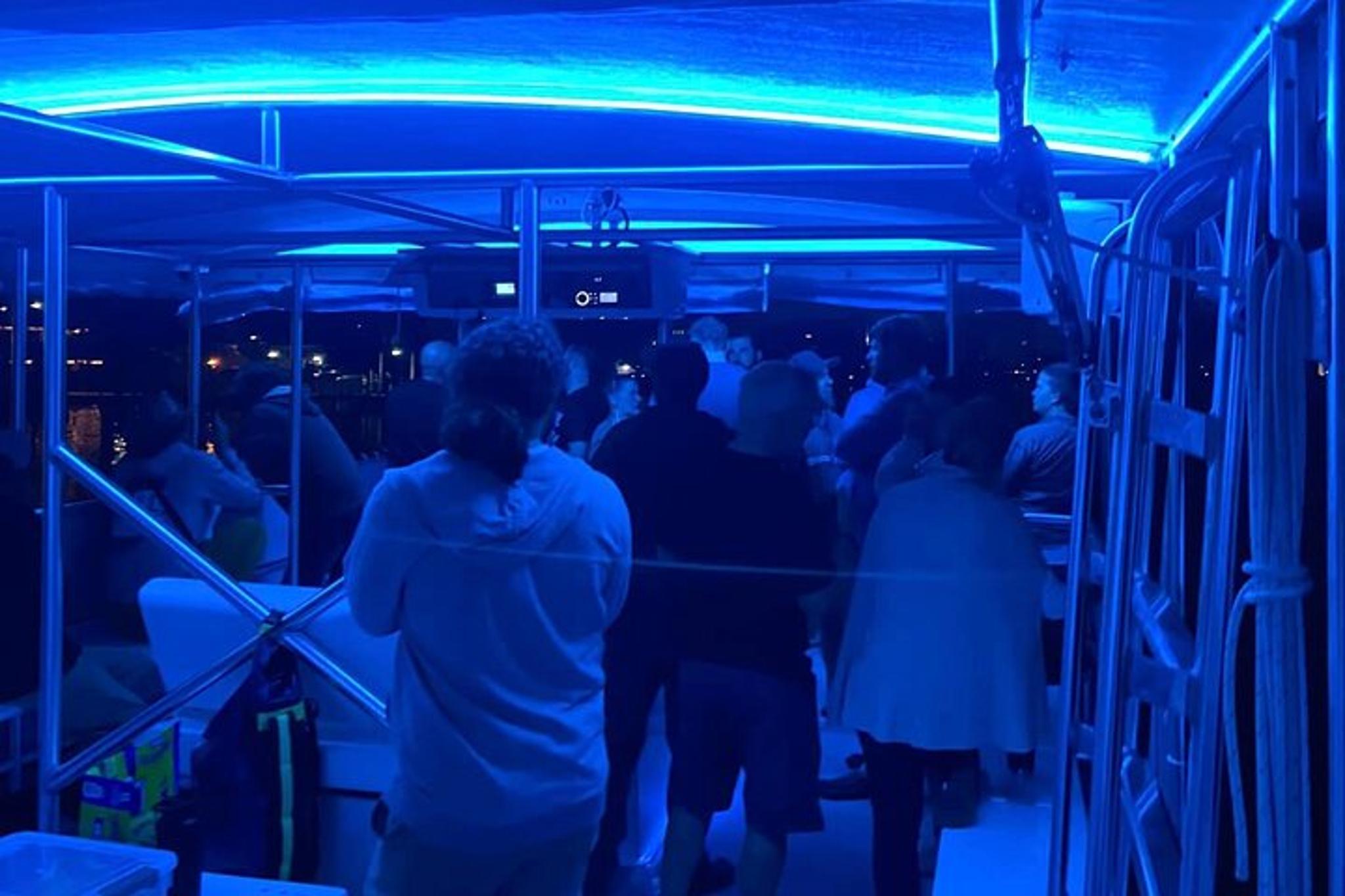Destin Party Cruise aboard the Soundside Cruiser 1 hr - Image 3