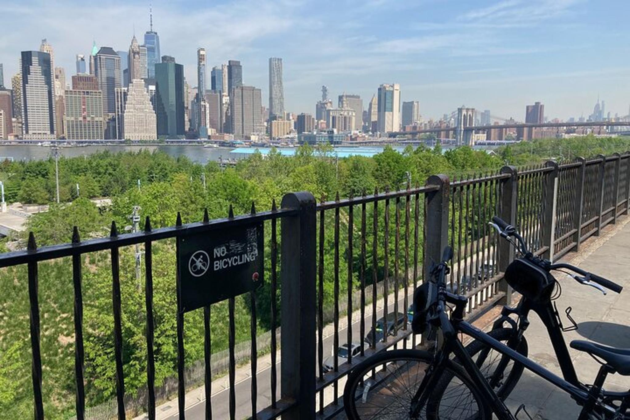 New York City Brooklyn Bridge Bike Tour - Image 6