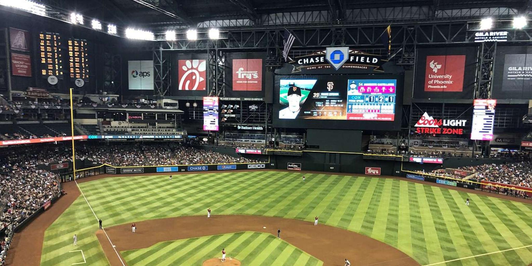 Phoenix Arizona Diamondbacks Baseball Game - Image 4