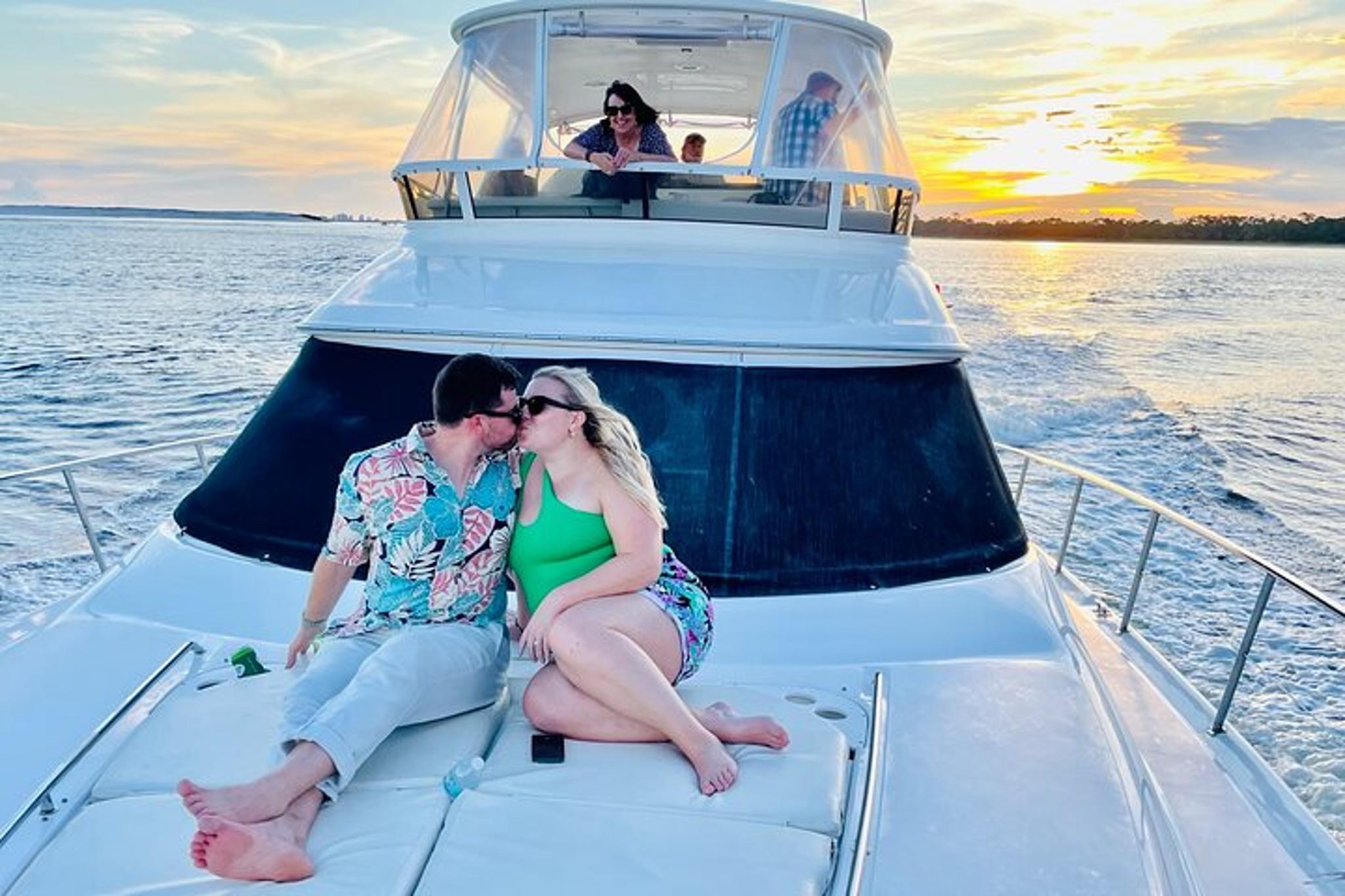Pensacola Sunset Yacht Cruise - Image 4