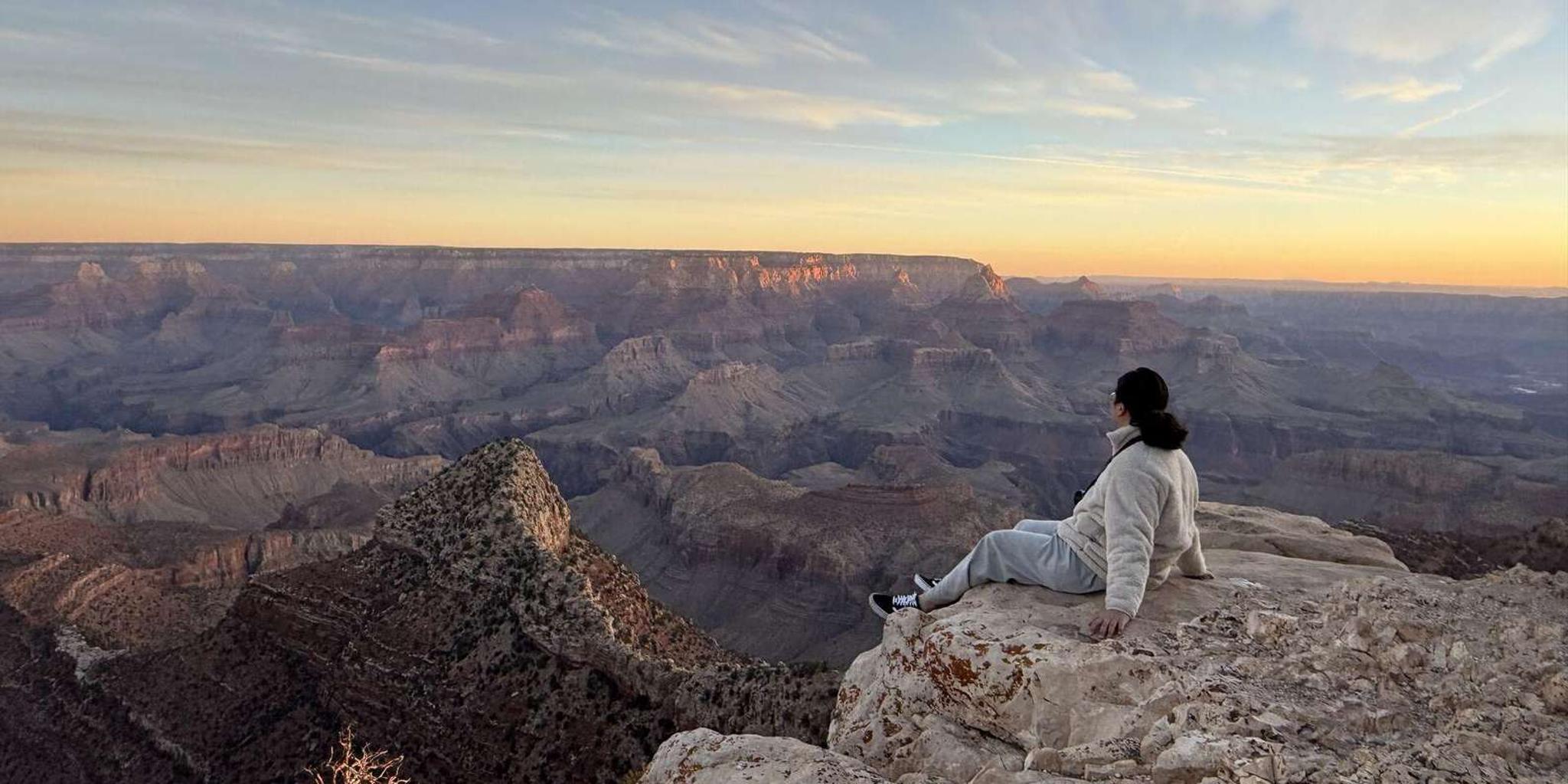 Las Vegas Grand Canyon Stargazing and Sunrise Tour - Image 5