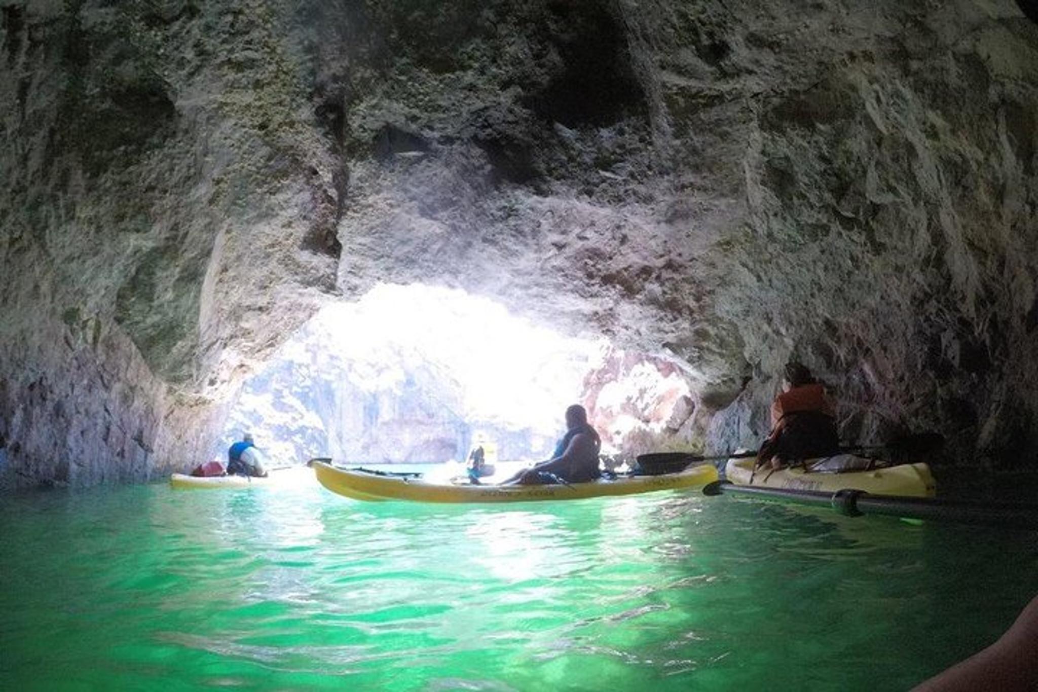 Willow Beach Colorado River Kayak Day Trip - Image 2