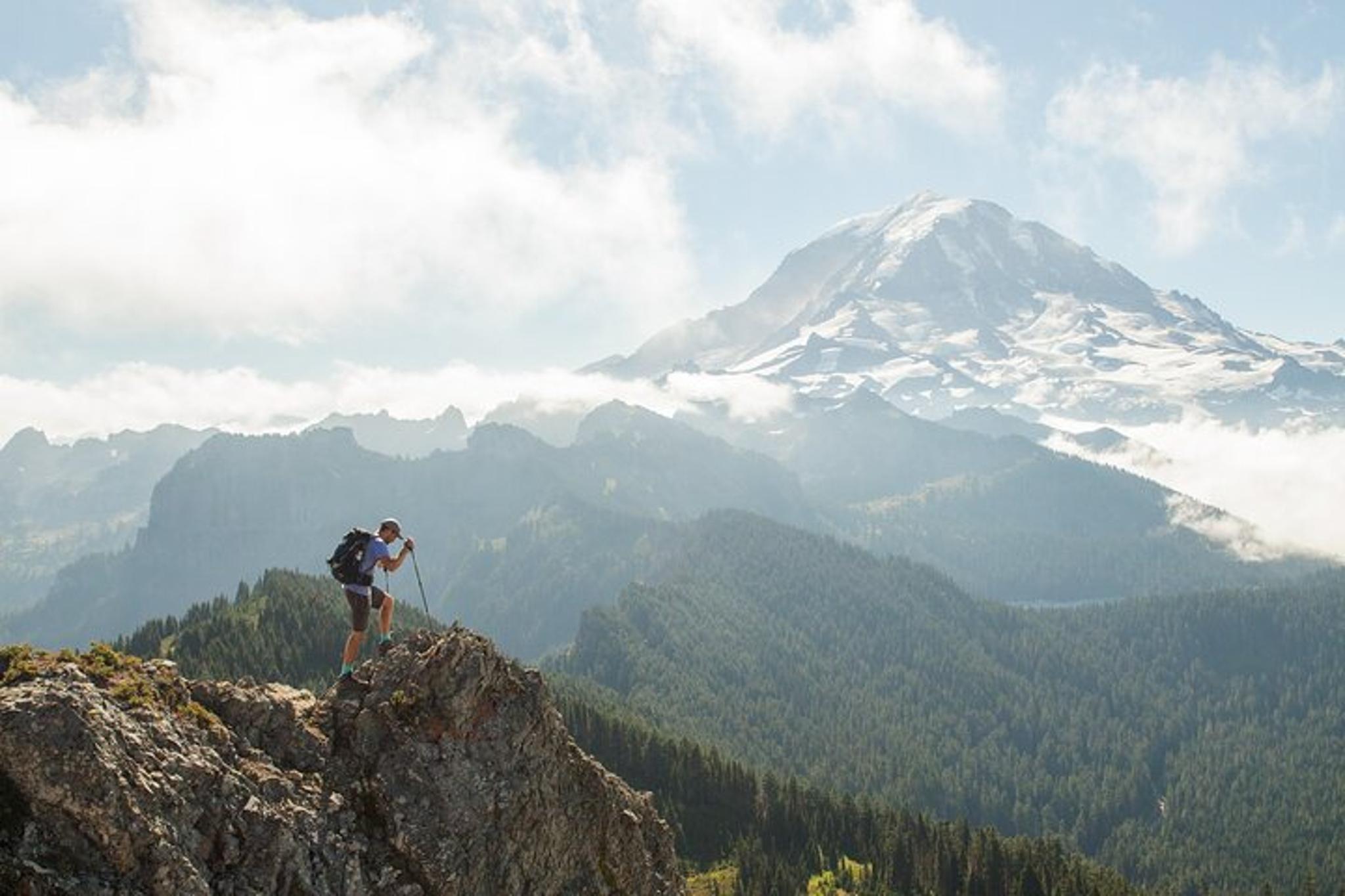 Mount Rainier Private Tour & Hike - Image 1