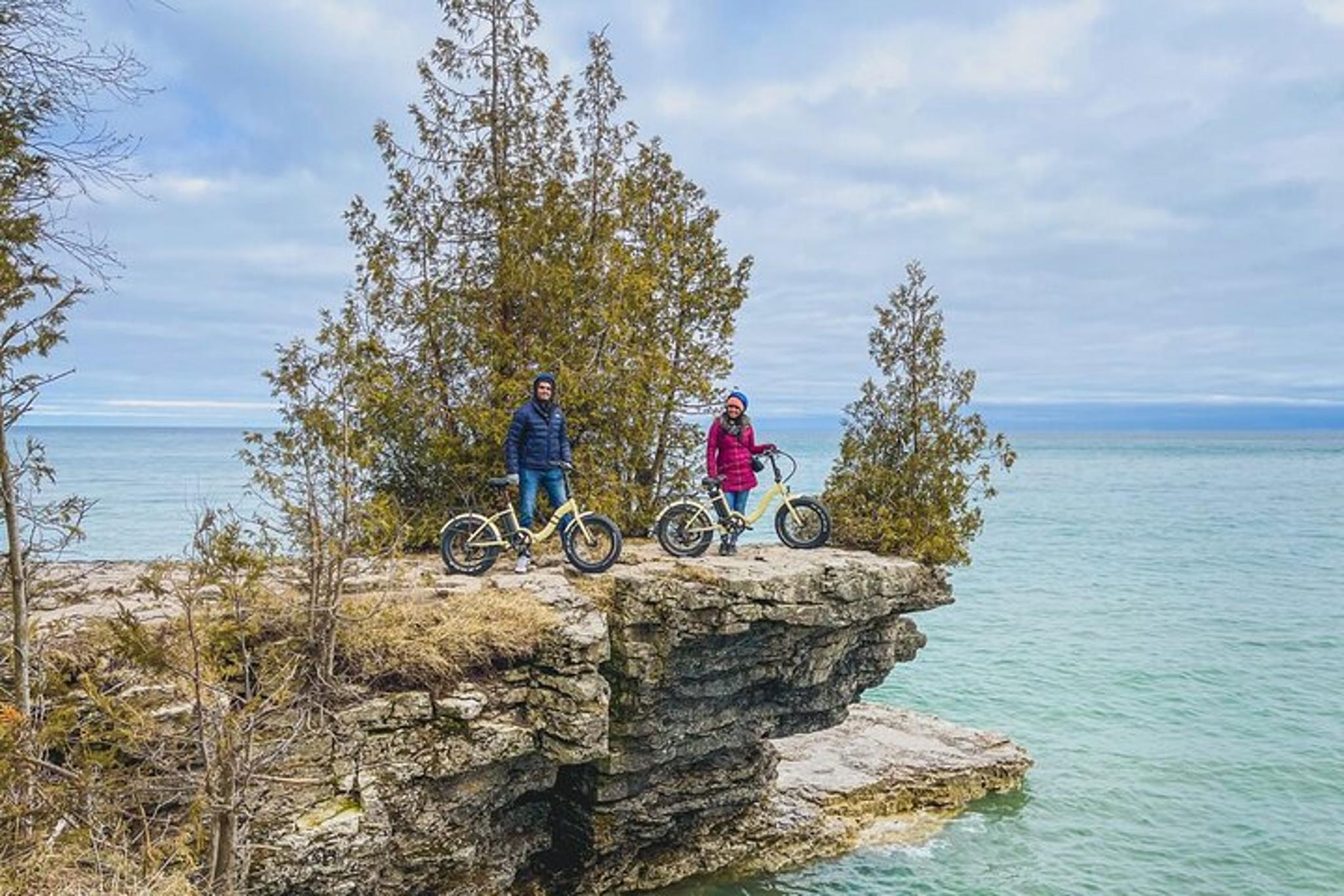Door County Ebike Rental at Cave Point and Whitefish Bay