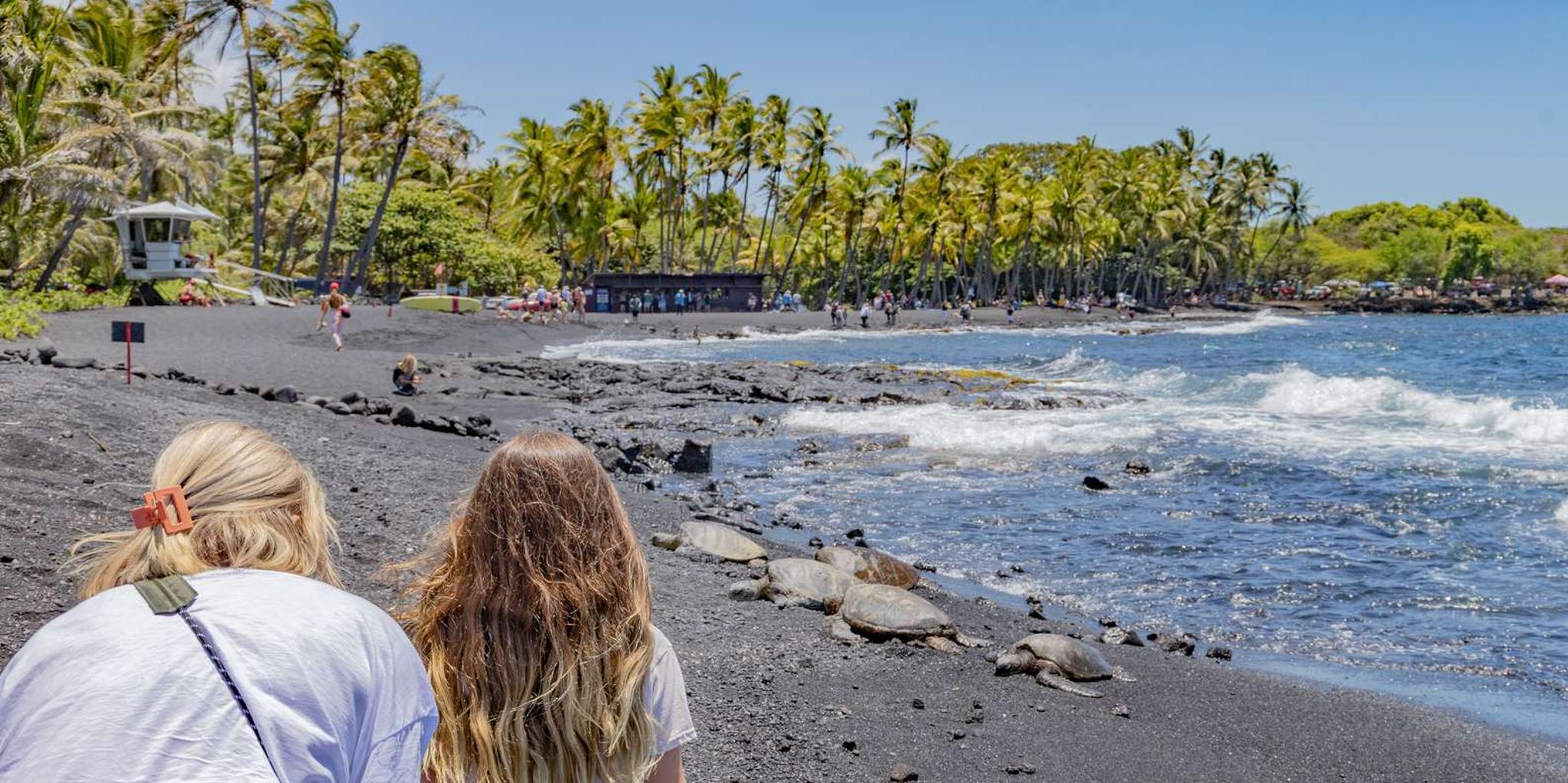 Big Island Private Island Circle Tour with Lunch and Dinner