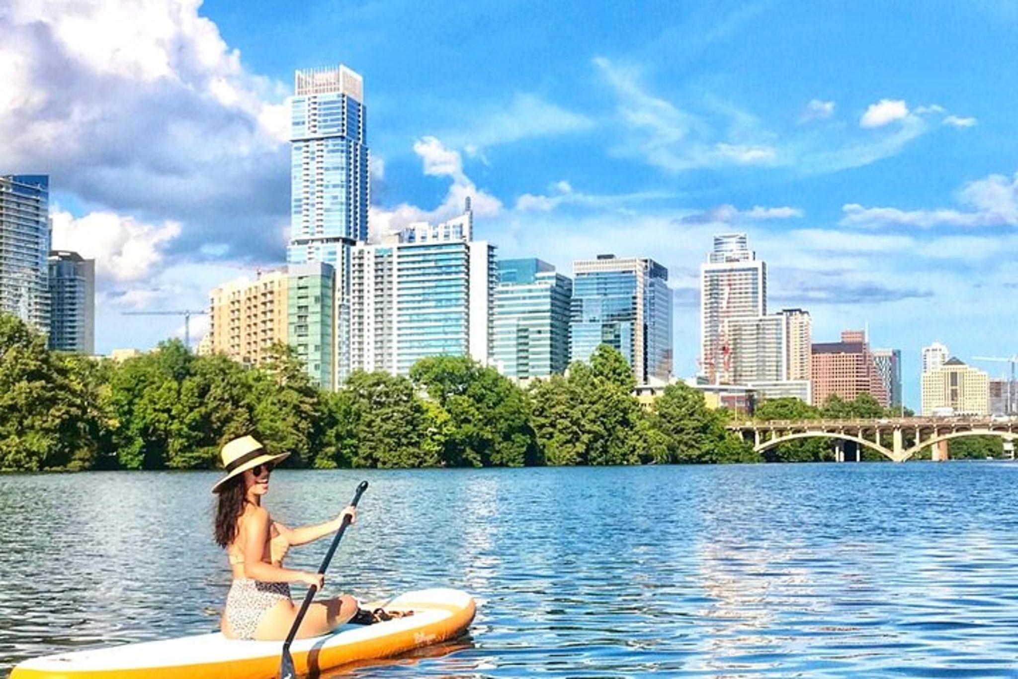 Austin Kayak Lessons on Lady Bird Lake 2 hr - Image 2