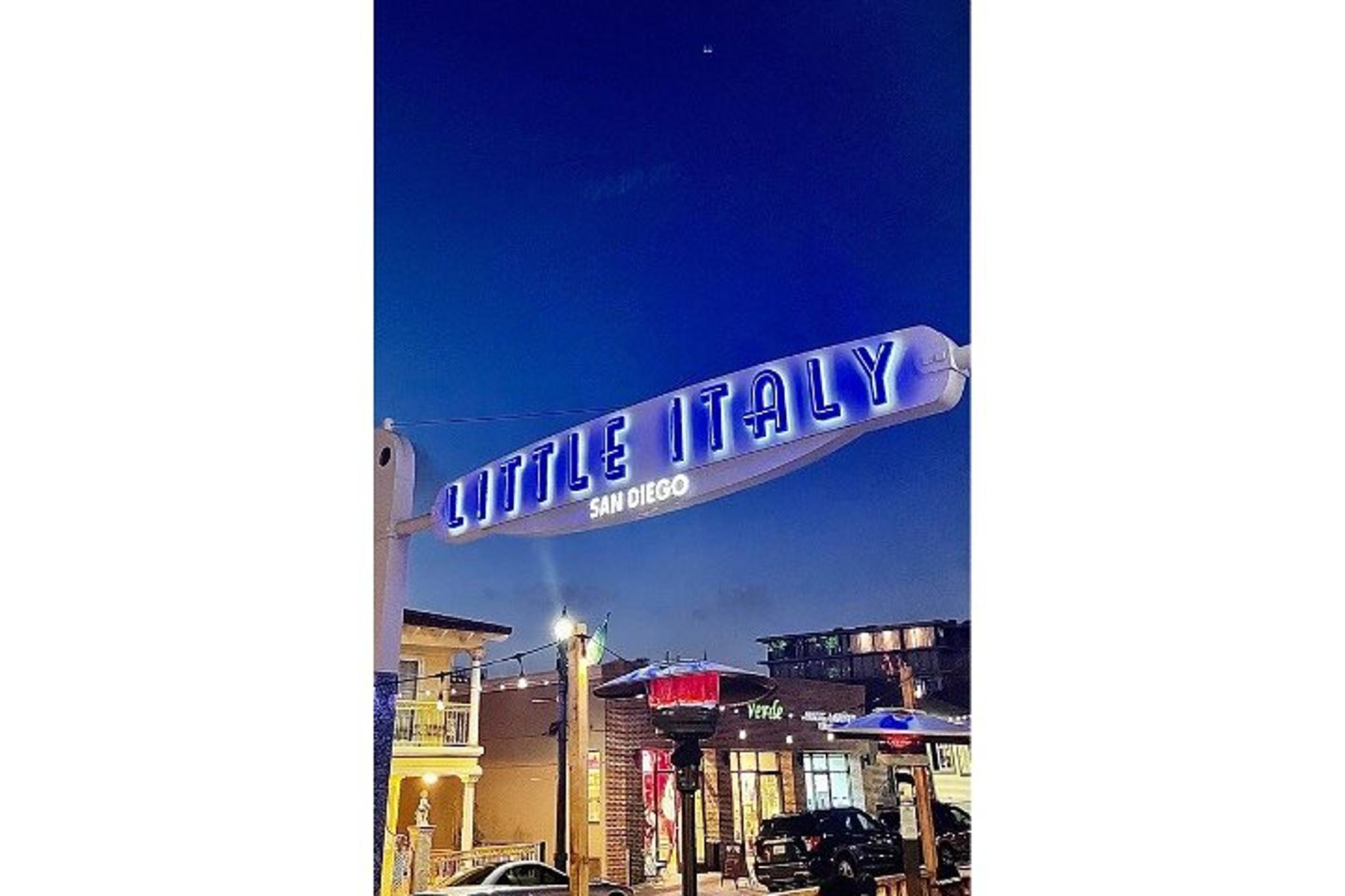San Diego Little Italy Booze and Bites Tour - Image 5