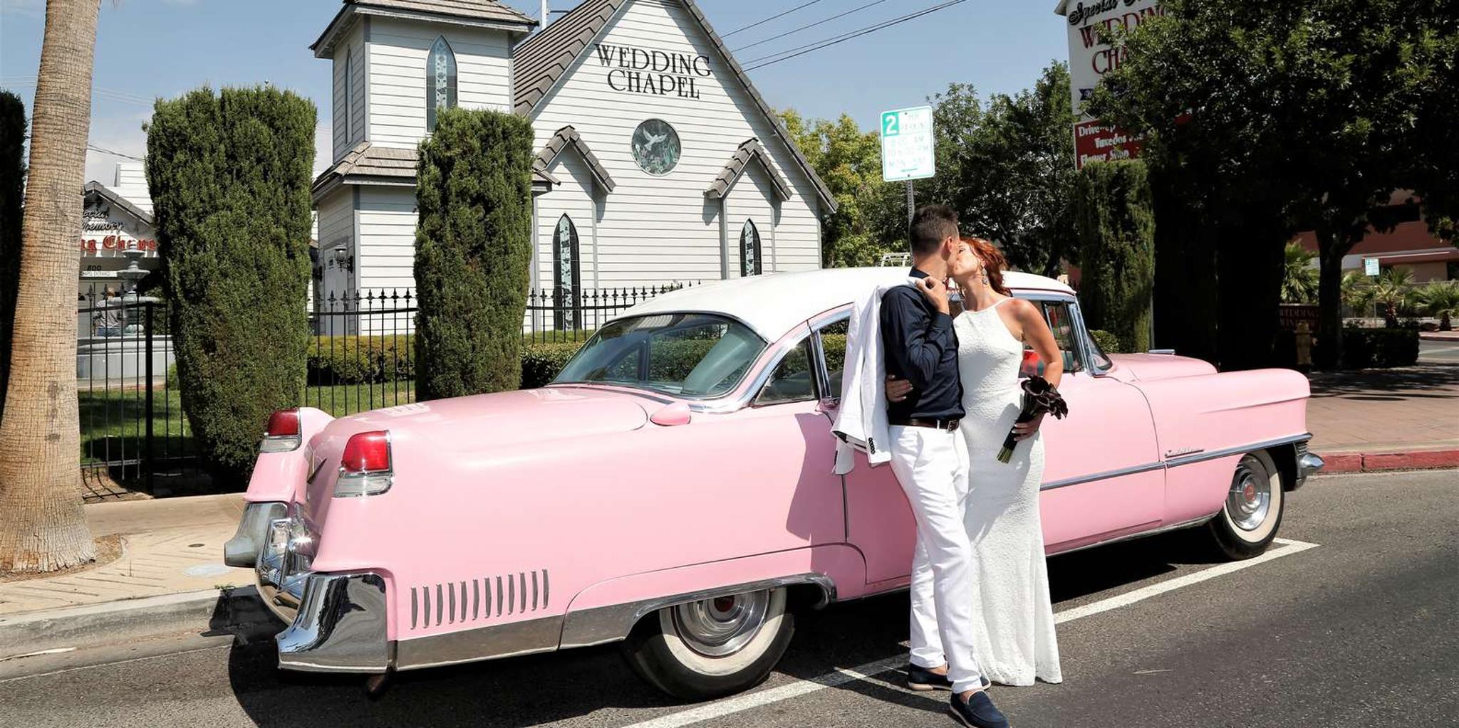 Las Vegas Drive-Up Wedding Ceremony - Image 2
