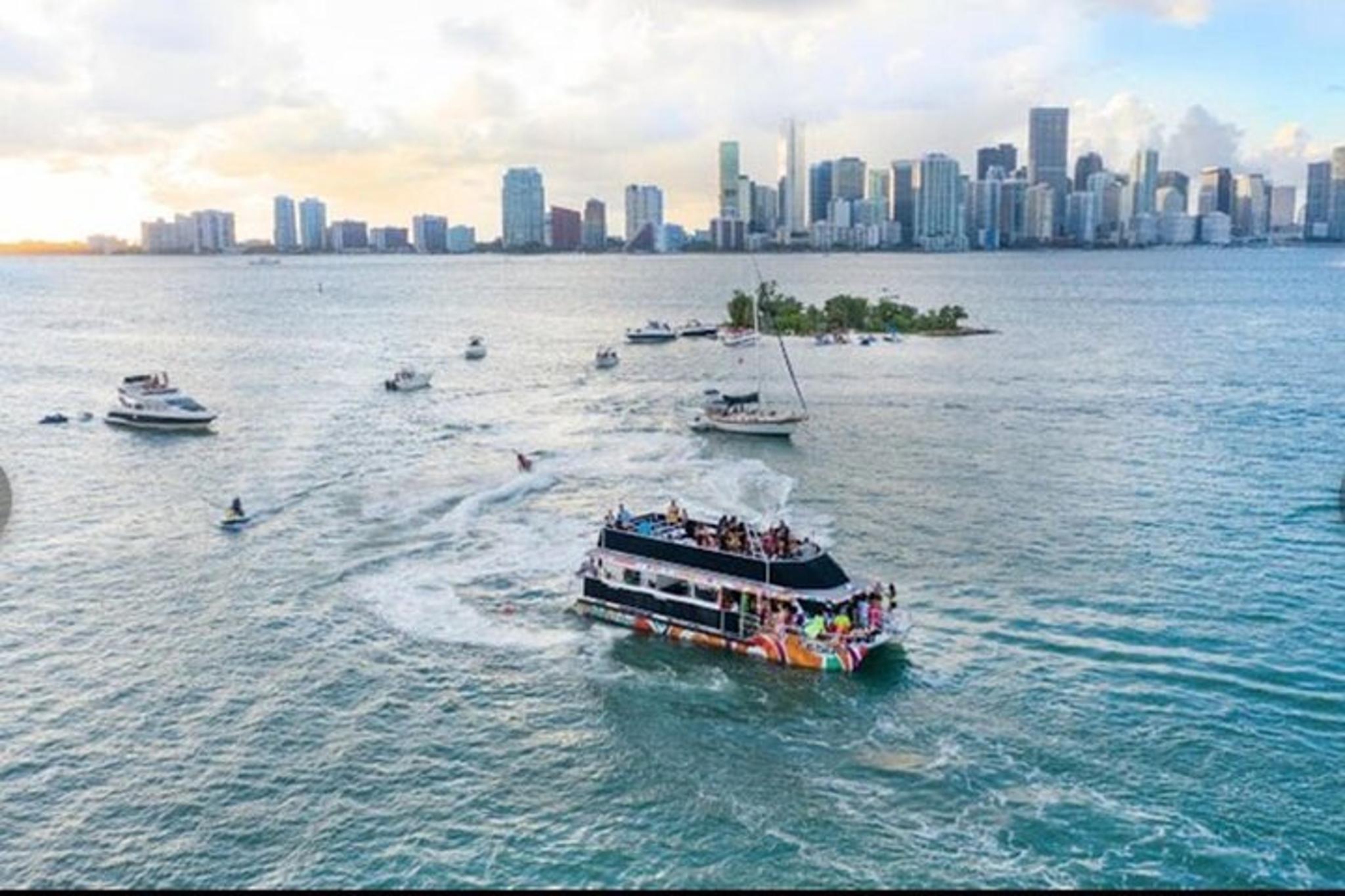 Miami Sightseeing Cruise 90 Min - Image 2