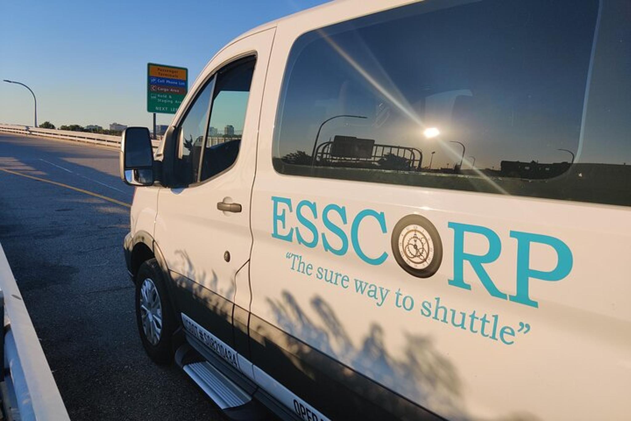 New York Airport Shuttle from Queens - Image 6