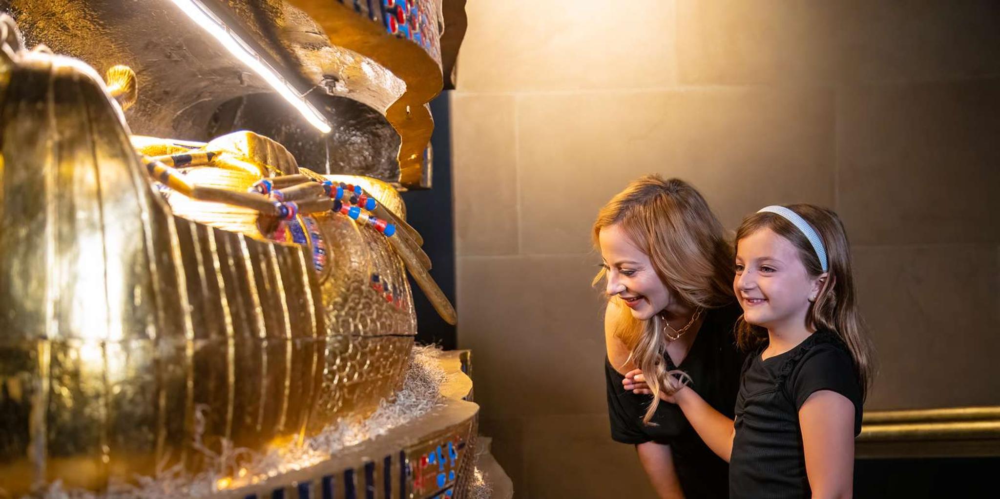 Las Vegas King Tut's Tomb Exhibit at Luxor 1 hr - Image 3