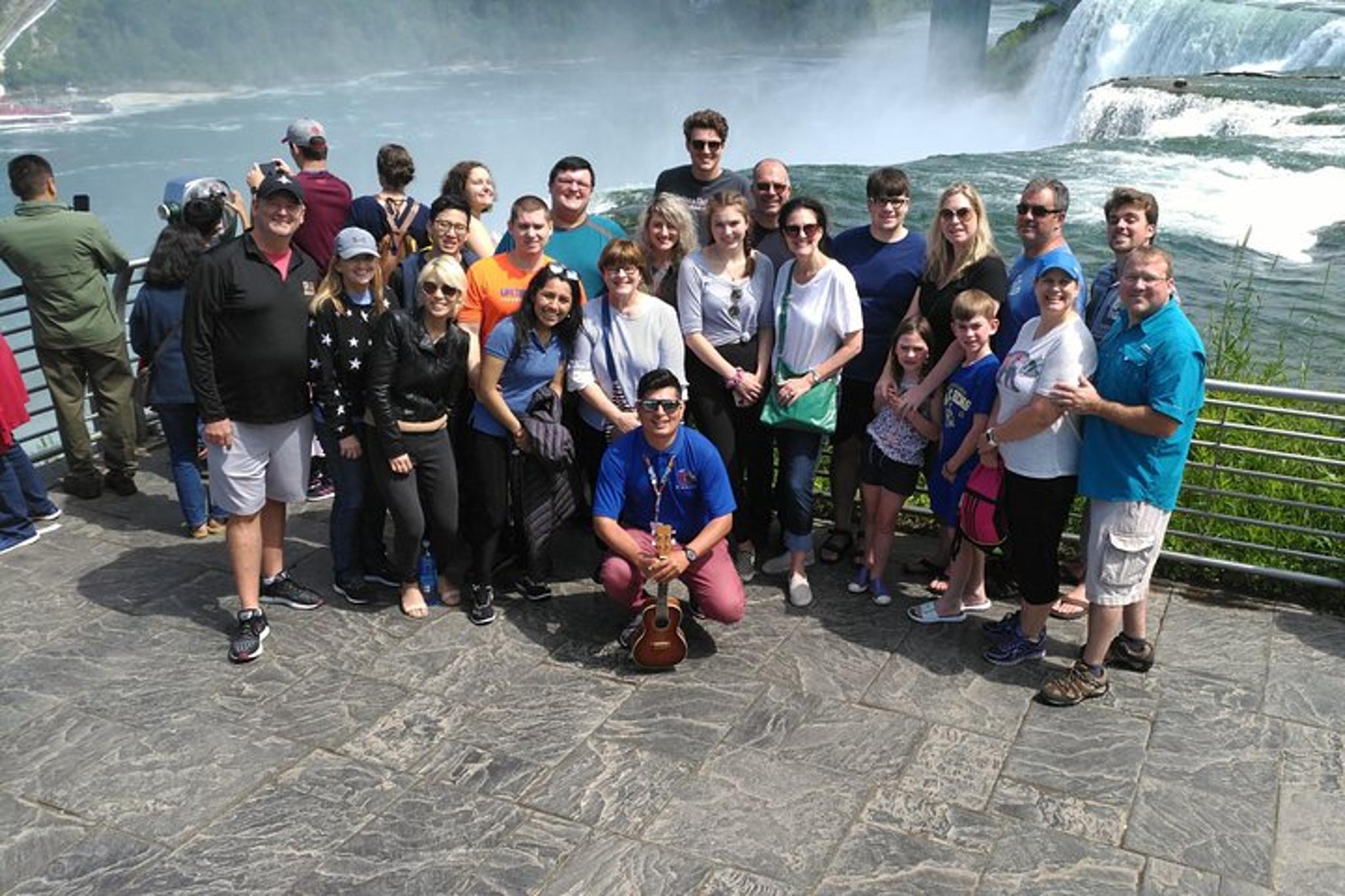 Niagara Falls Boat Ride and Tour - Image 5