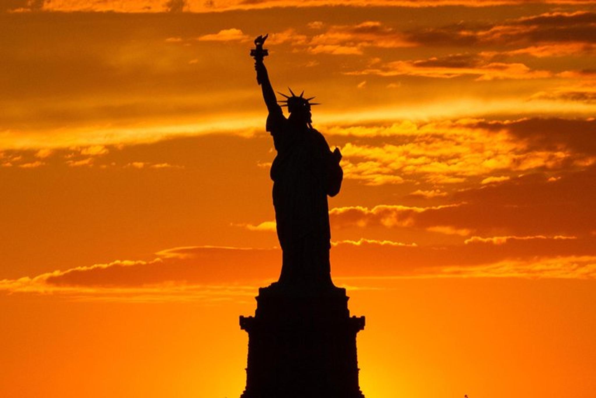 New York City Speedboat Tour - Image 2
