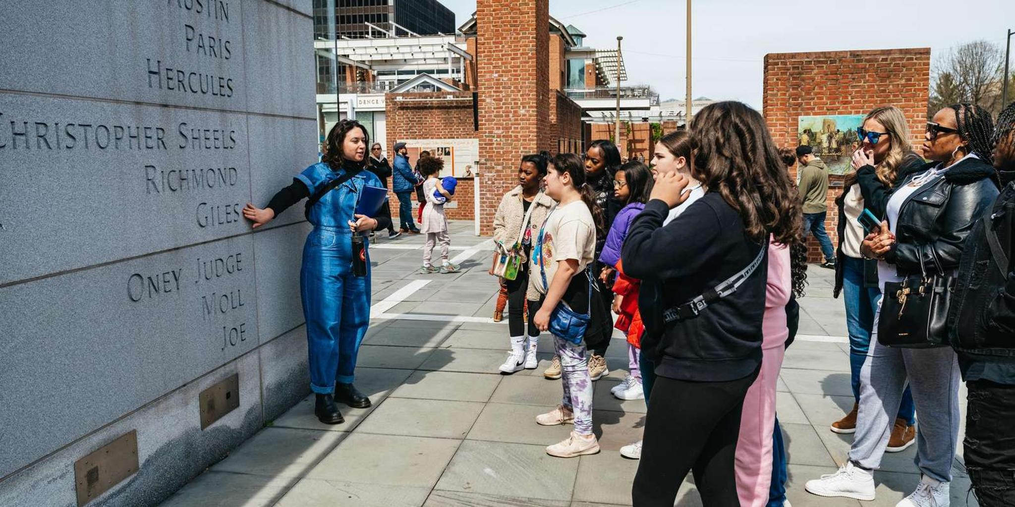 Philadelphia Women's History Walking Tour - Image 2