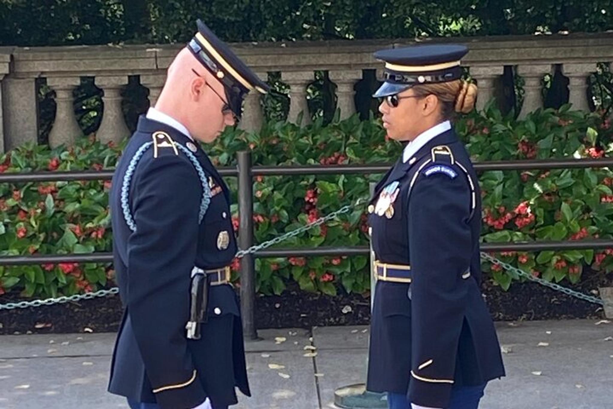 Arlington Cemetery Private Tour - Image 3