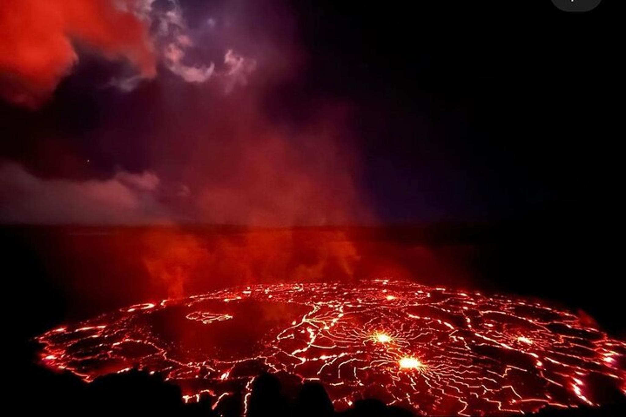 Kīlauea Hike and Lava Gazing
