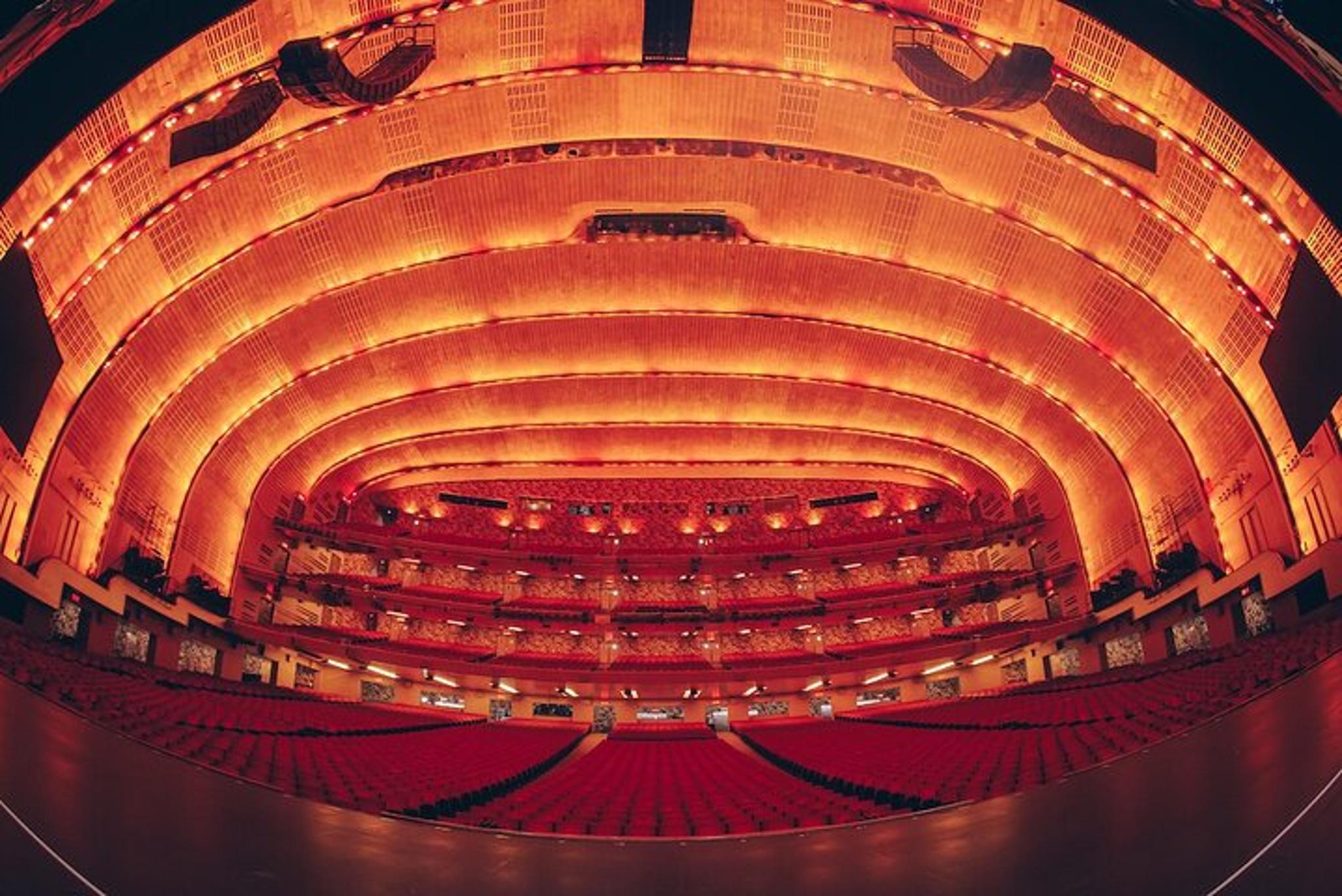 New York Radio City Music Hall Tour - Image 6