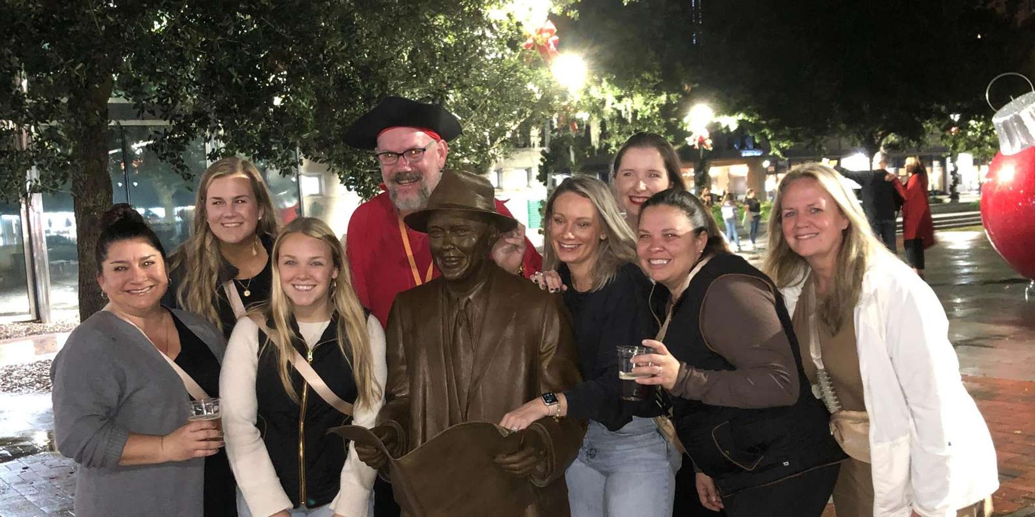 Savannah Haunted Pub Crawl with Captain Stoner - Image 5