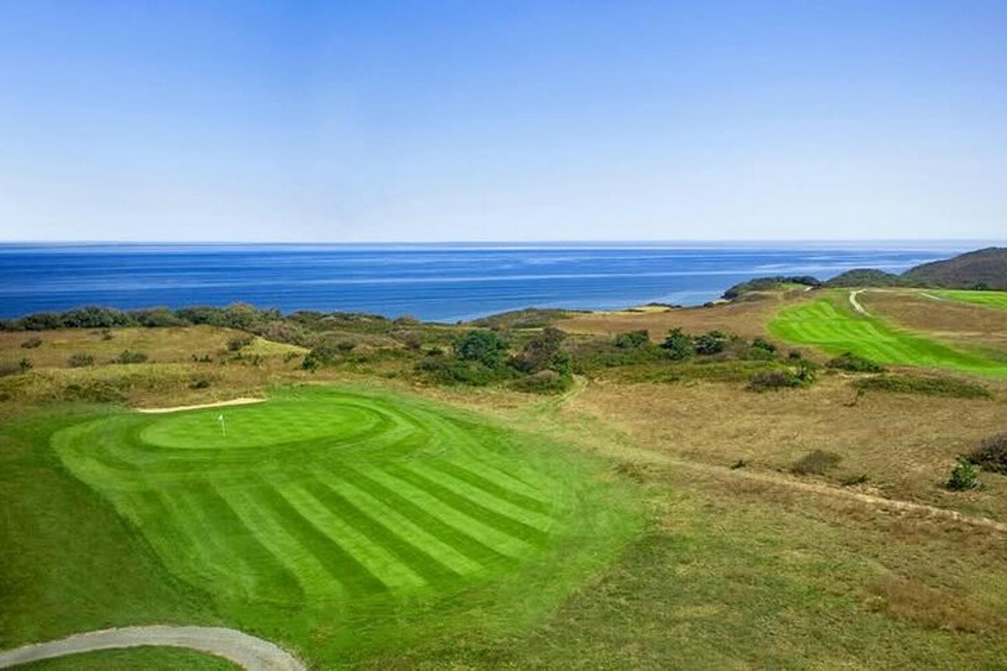 Truro Lighthouse and Highland House Tour - Image 4