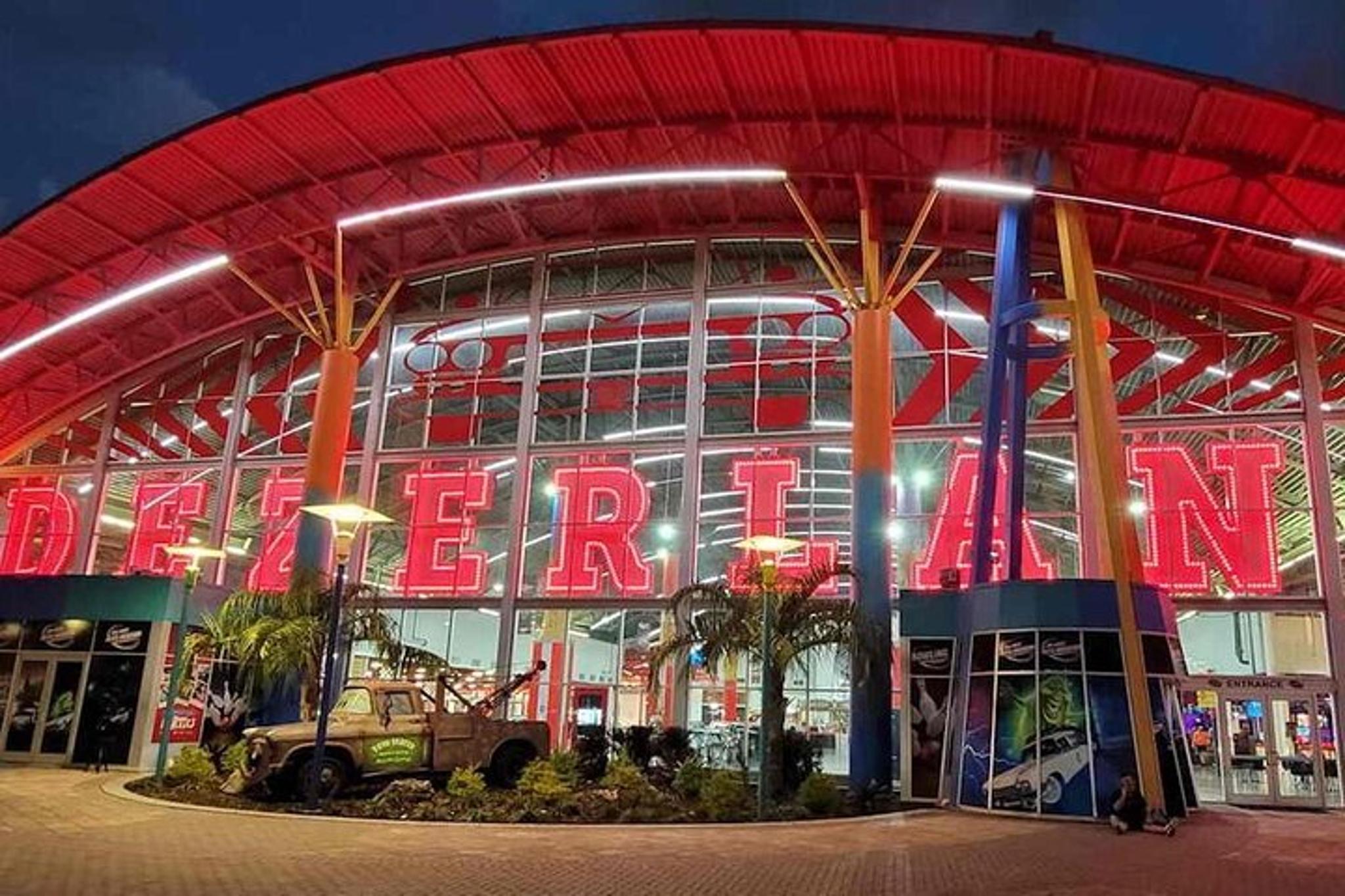 Orlando Auto Museum at Dezerland Park - Image 1