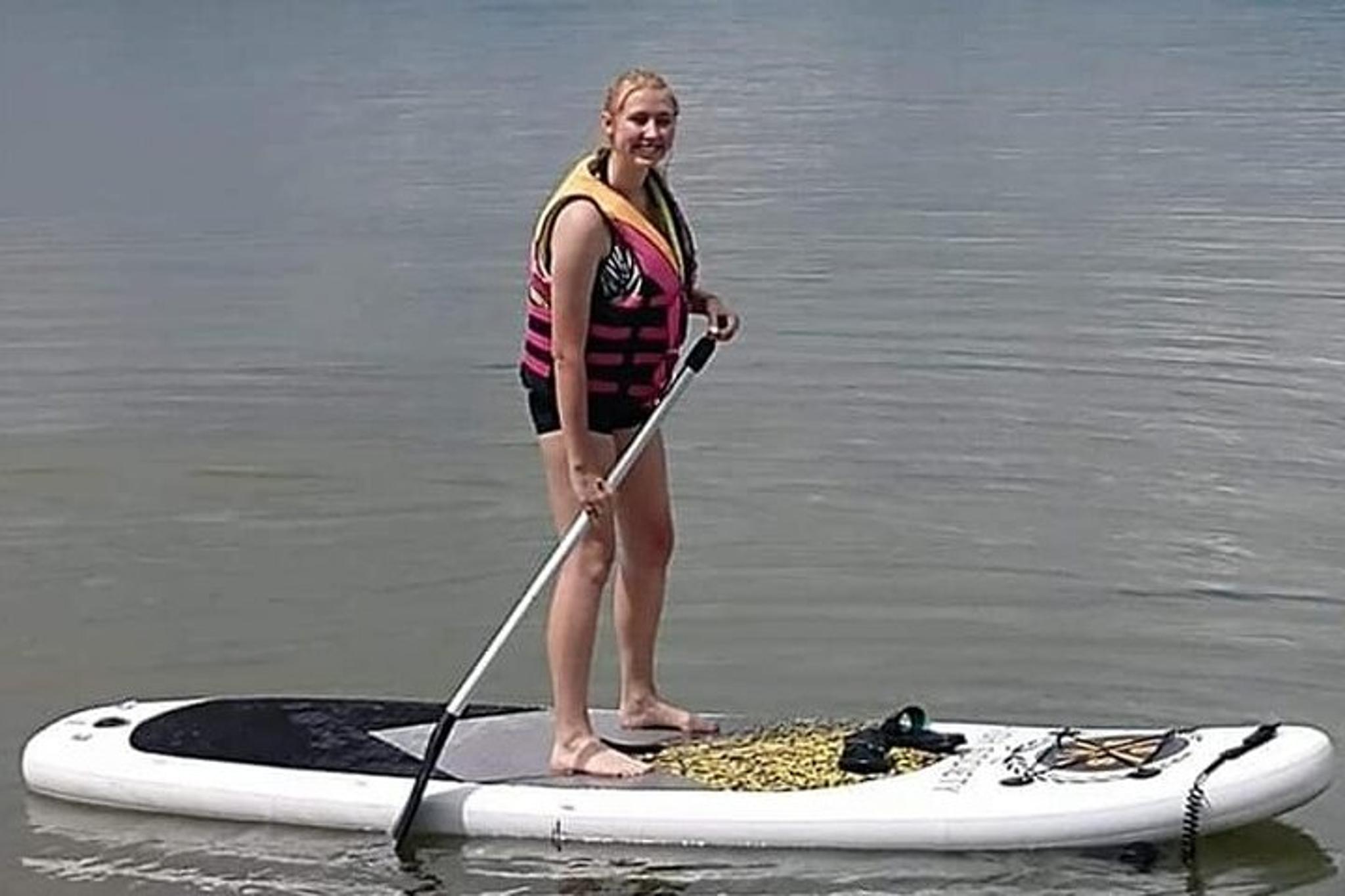 Montrose Stand Up Paddle Board Rental - Image 3