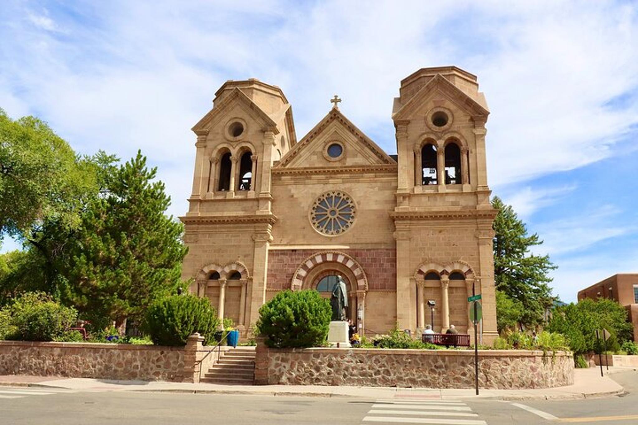 Santa Fe Romantic Walking Tour - Image 2