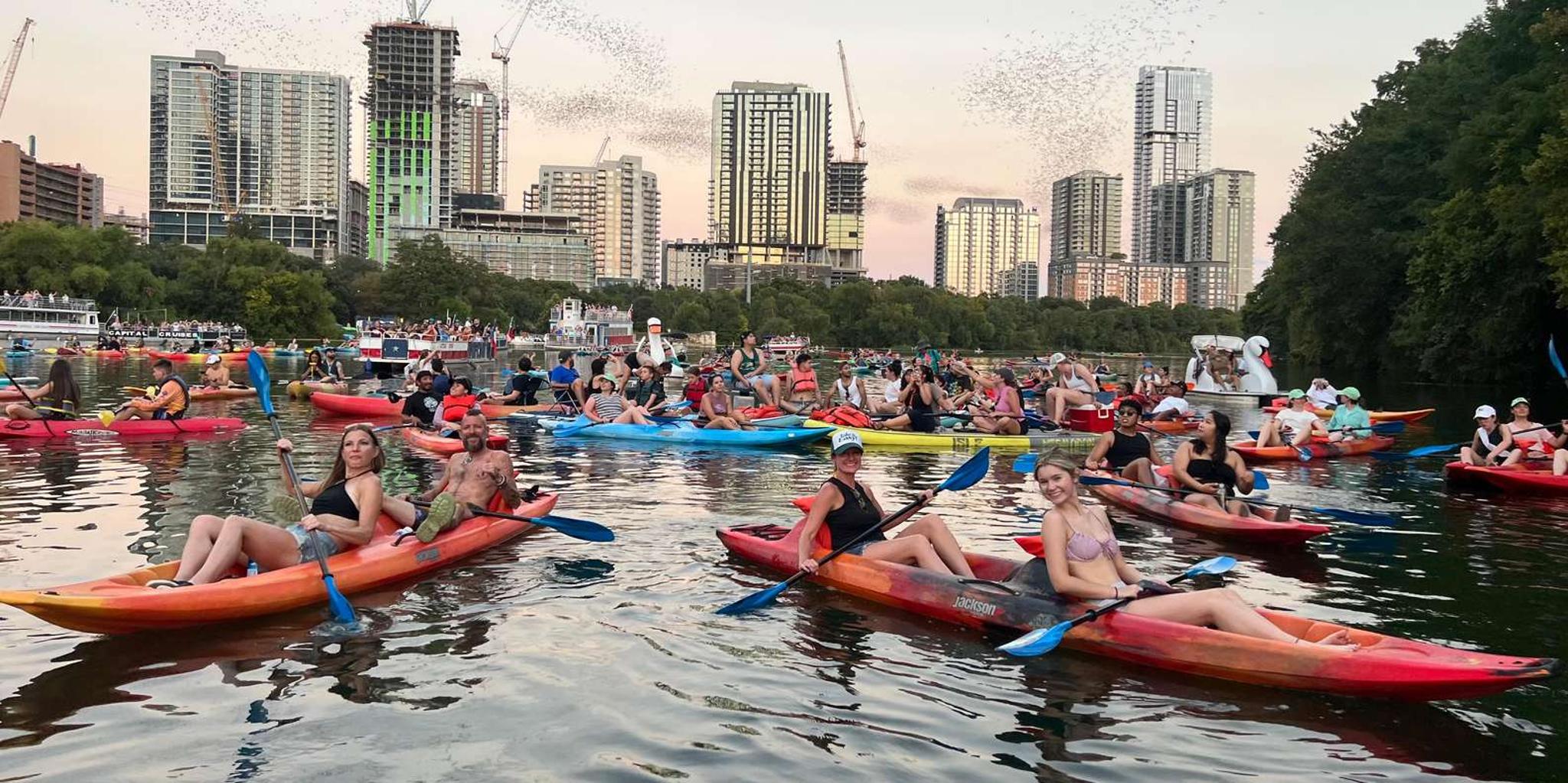 Austin Kayak Tour with 1.5 Million Bats at Sunset