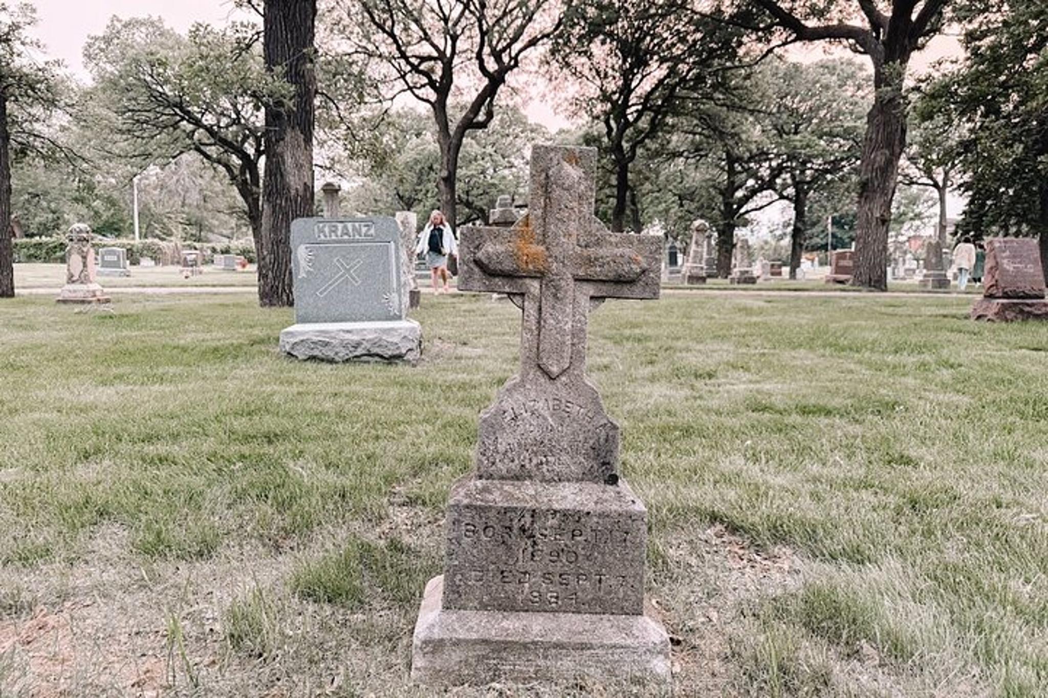 Minneapolis Ghost Hunt Tour 90 min - Image 5