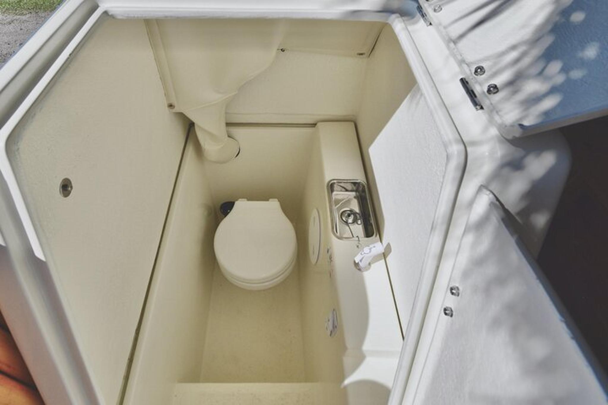 Destin Tiki Boat Tour to Crab Island 2 hr - Image 4