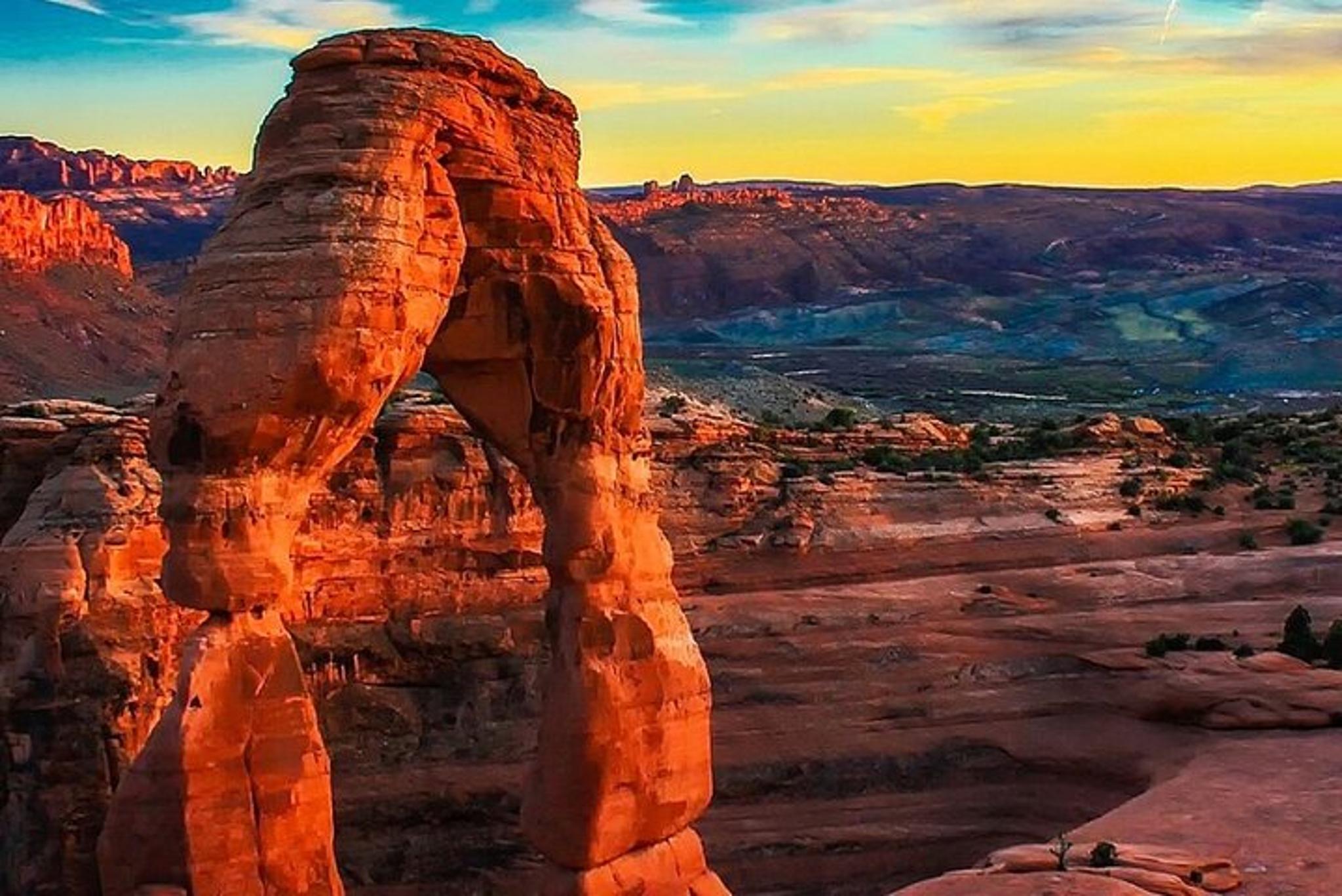 Las Vegas Zion & Bryce Canyon National Parks Day Tour - Image 3