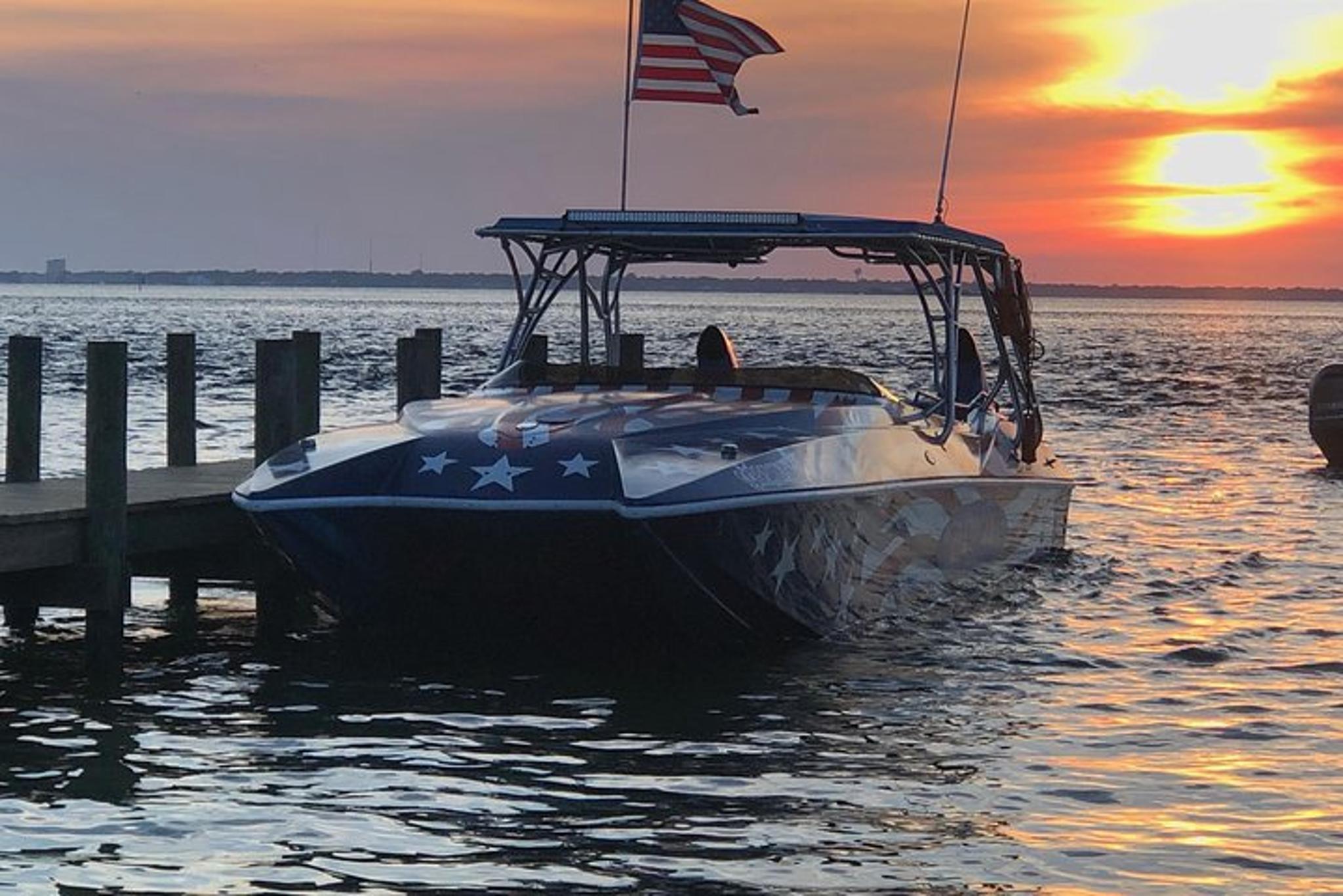Destin Dolphin Watching Cruise at Sunset 45 min