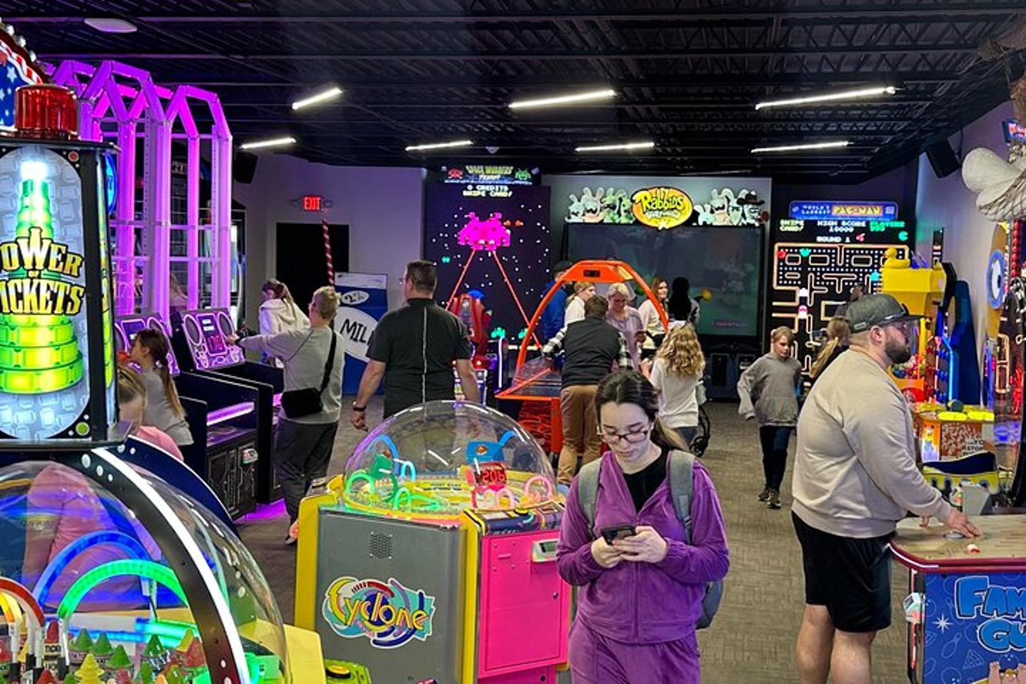 Branson Arcade Experience - Image 5