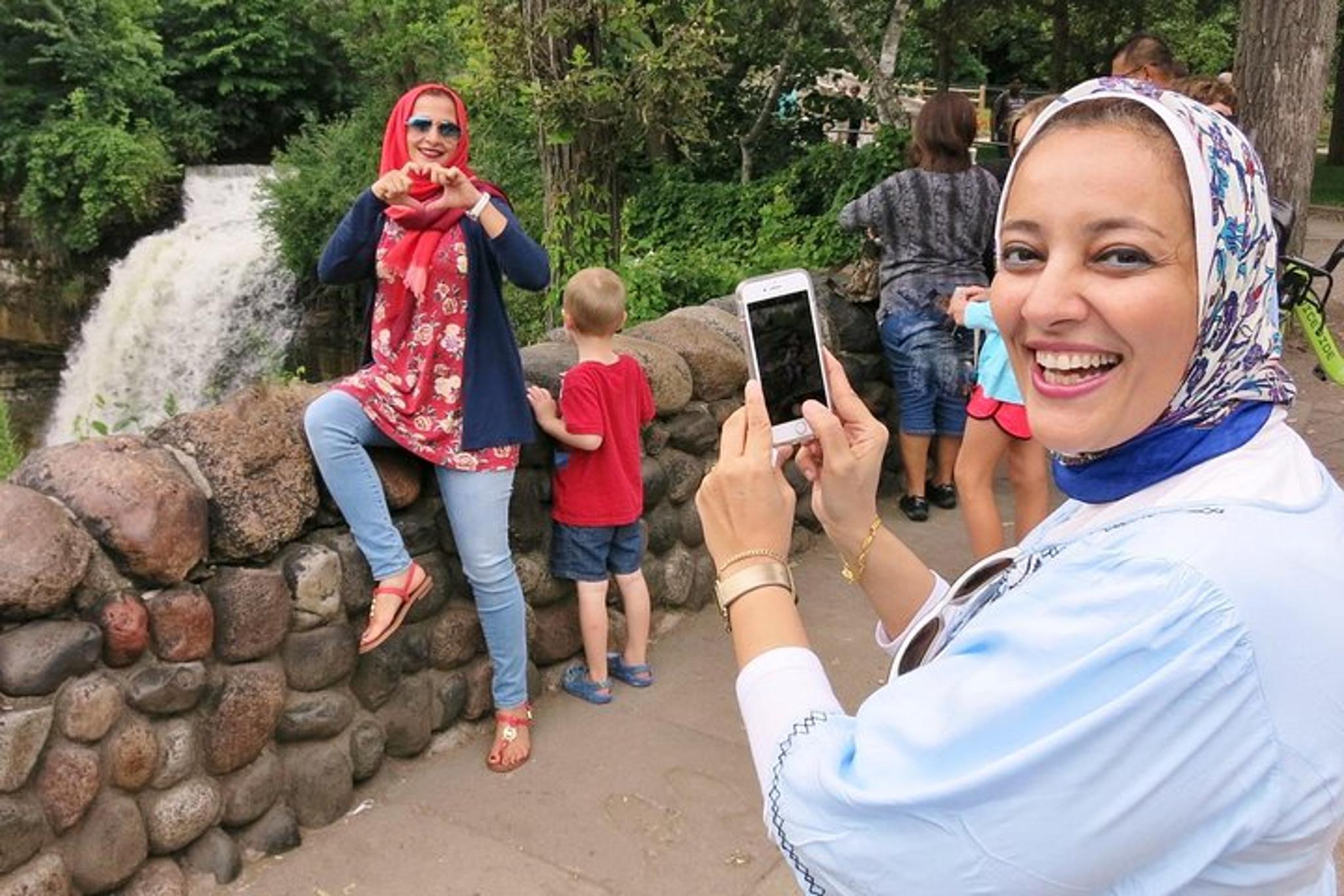 Minneapolis & St. Paul Private Riding & Walking Tour - Image 4