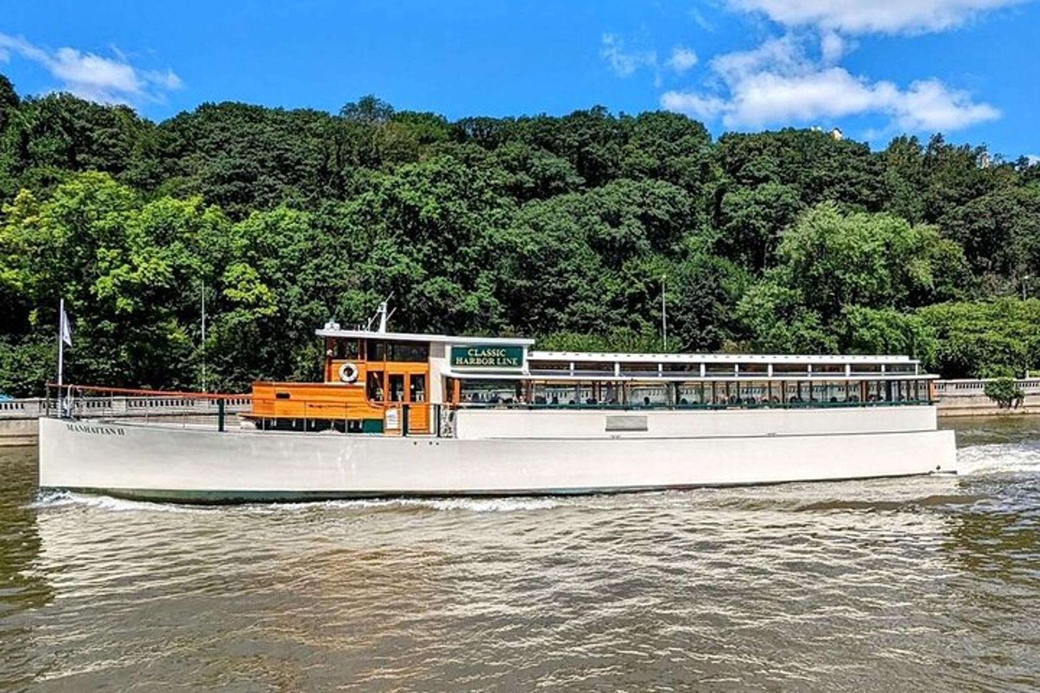 New York Climate Change Yacht Tour - Image 2