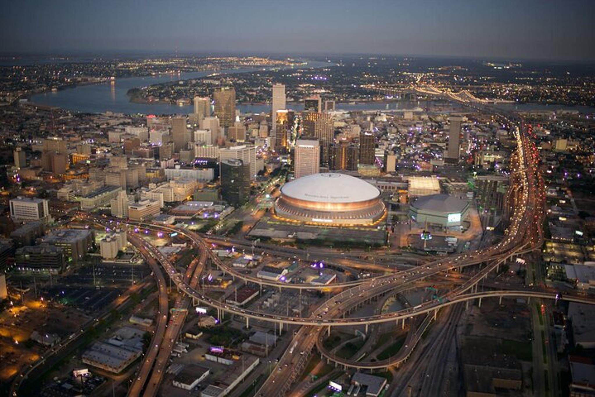 New Orleans Sightseeing Flight for Small Groups - Image 4