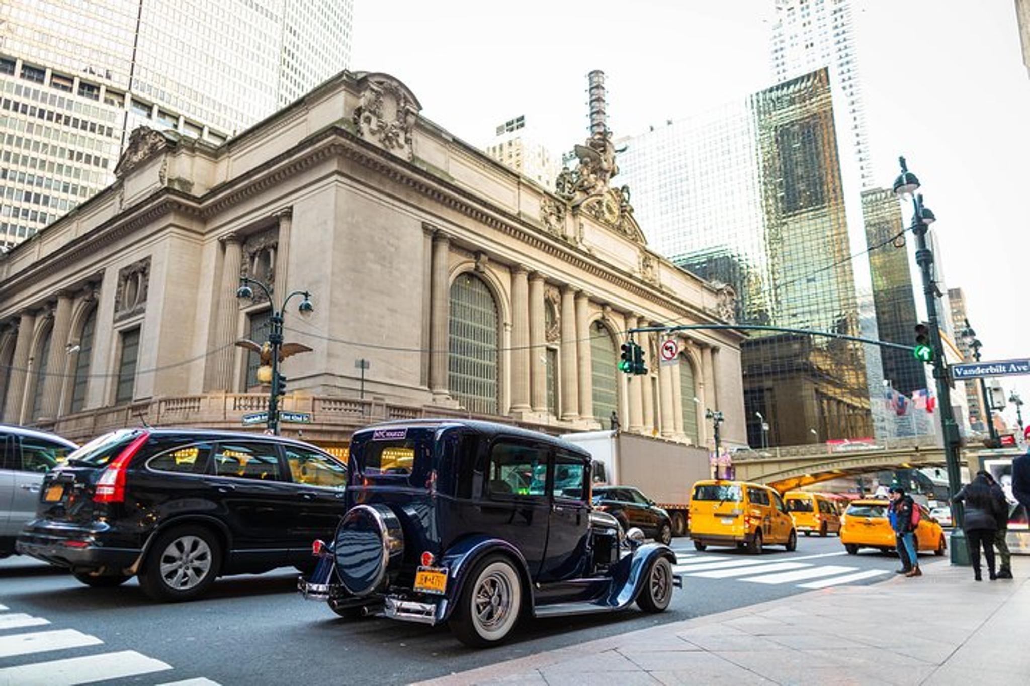 New York City Vintage Car Tour - Image 5
