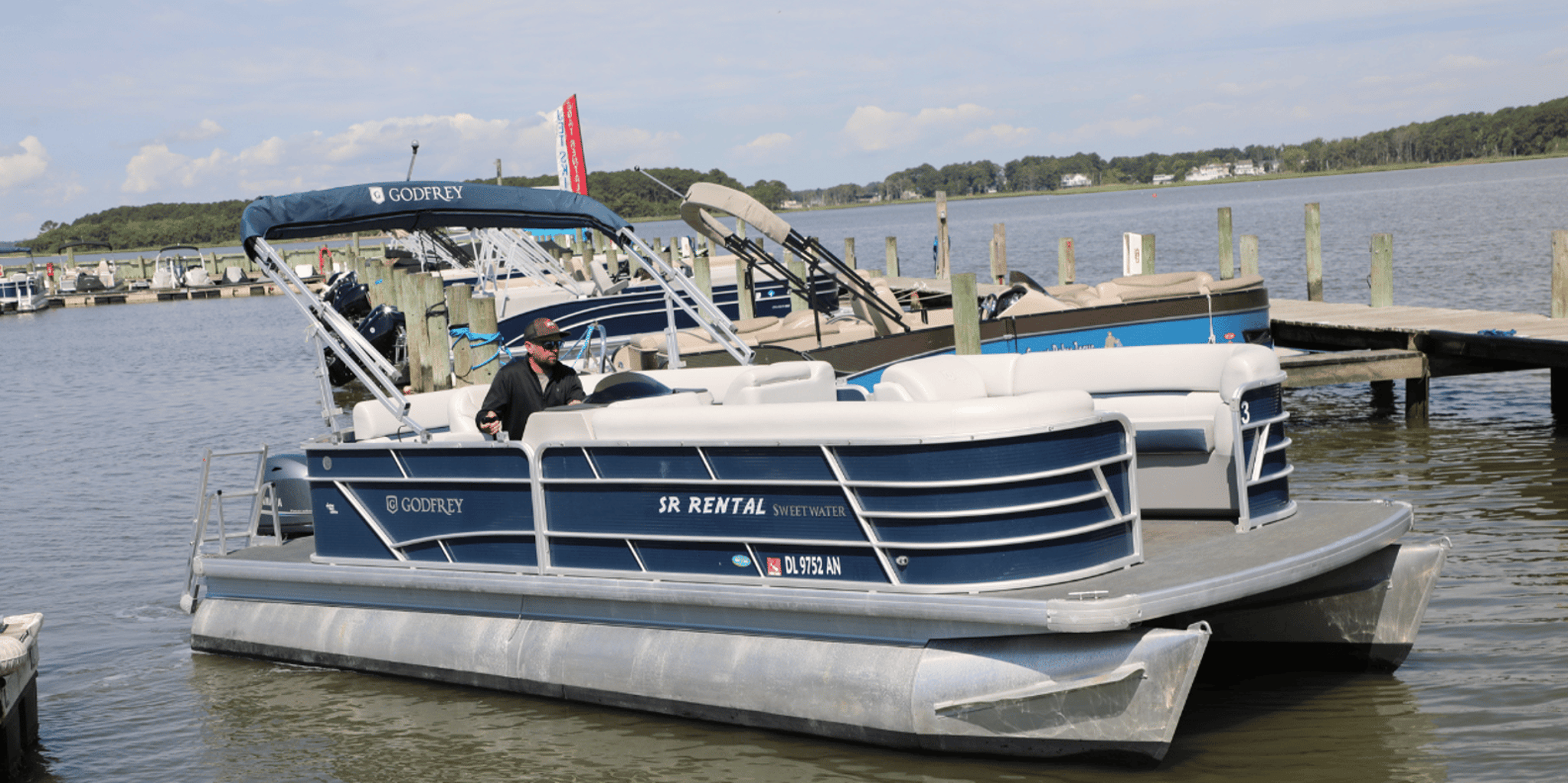 Chincoteague Island Pontoon Boat Rental - Image 6